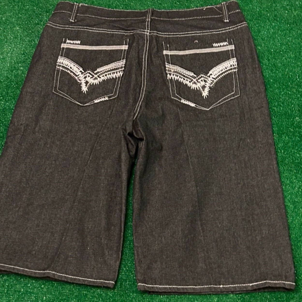 Vintage VINTAGE Jeane Tix JNCO Baggy Hip Hop Skater Grunge Jeans Shorts Mens SZ 42 Jorts Black Dark Pockets Logo 42 Regular Mens Size US 42 / EU 58 - 4 Thumbnail