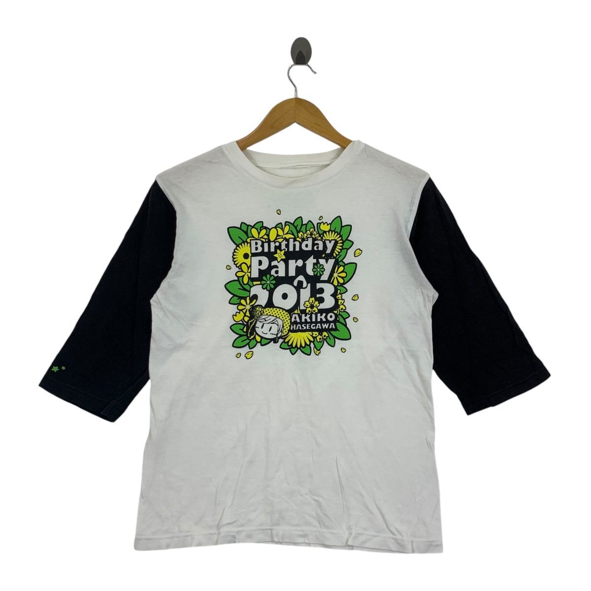 Vintage AKIKO HASEGAWA ANIME Voice Actor The Idolmaster Tee Shirt Size US S / EU 44-46 / 1 - 1 Thumbnail