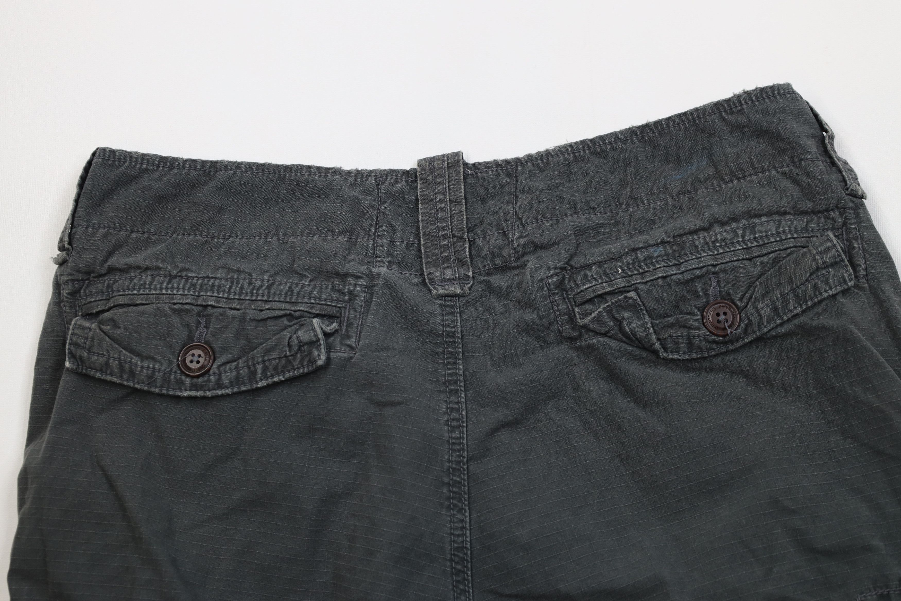 American Eagle Outfitters Vintage Y2K American Eagle Outfitters Cargo Shorts Gray Size US 34 / EU 50 - 12 Thumbnail