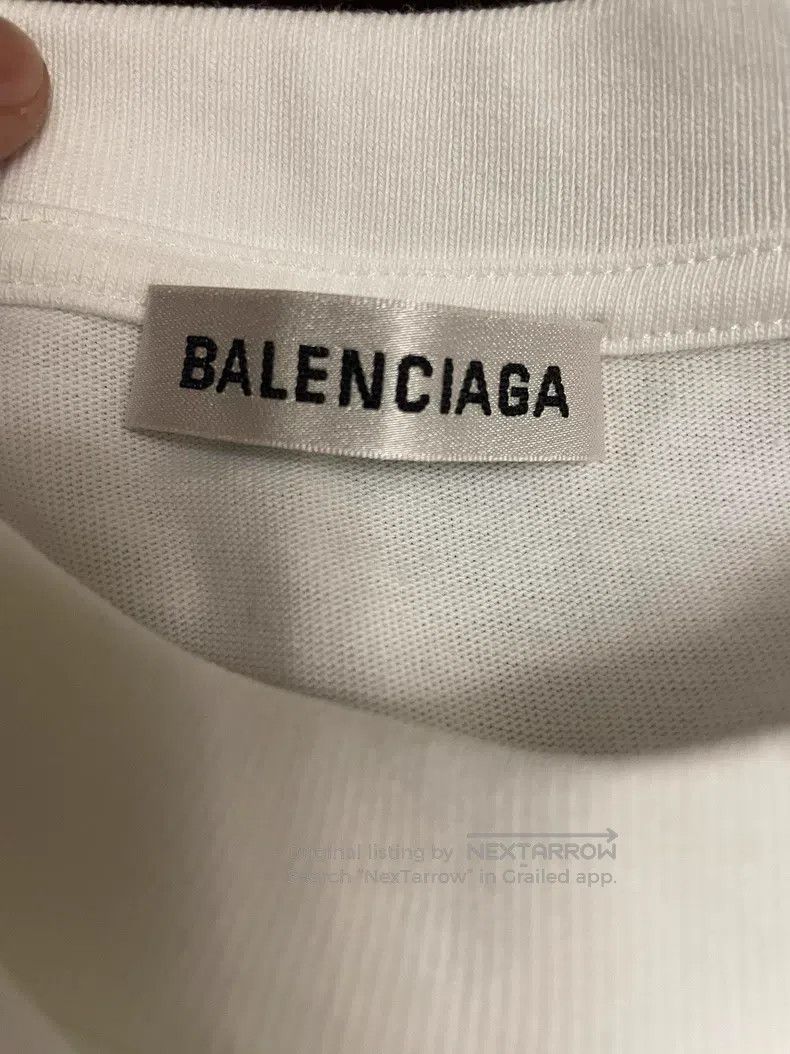 Balenciaga Balenciaga Letter T-shirt Size US S / EU 44-46 / 1 - 4 Thumbnail