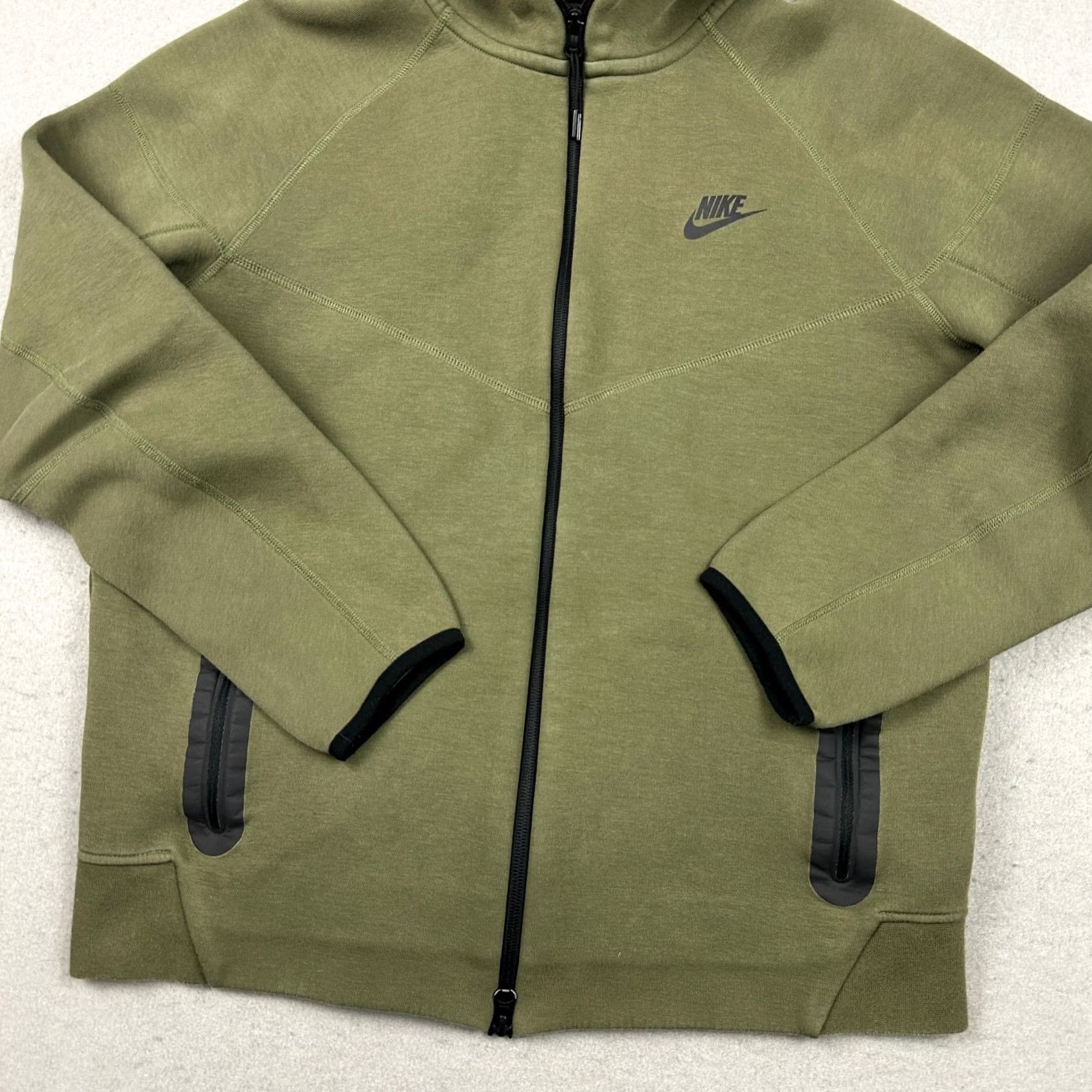 Nike Nike Tech Fleece Hoodie Jacket Men Large Green Chevron Solid Full Zip Pockets L Size US L / EU 52-54 / 3 - 3 Thumbnail