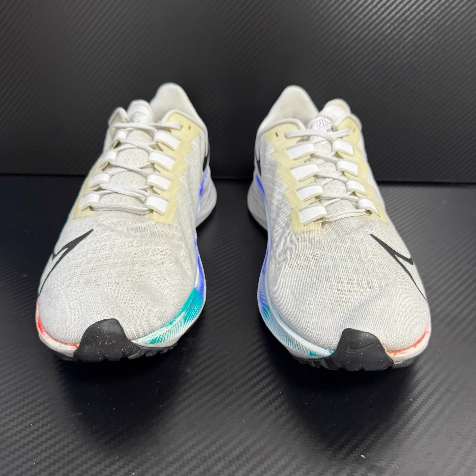 Nike Nike ZoomX Vaporfly NEXT%, lightweight Q10 Size US 9 / EU 42 - 2 Thumbnail
