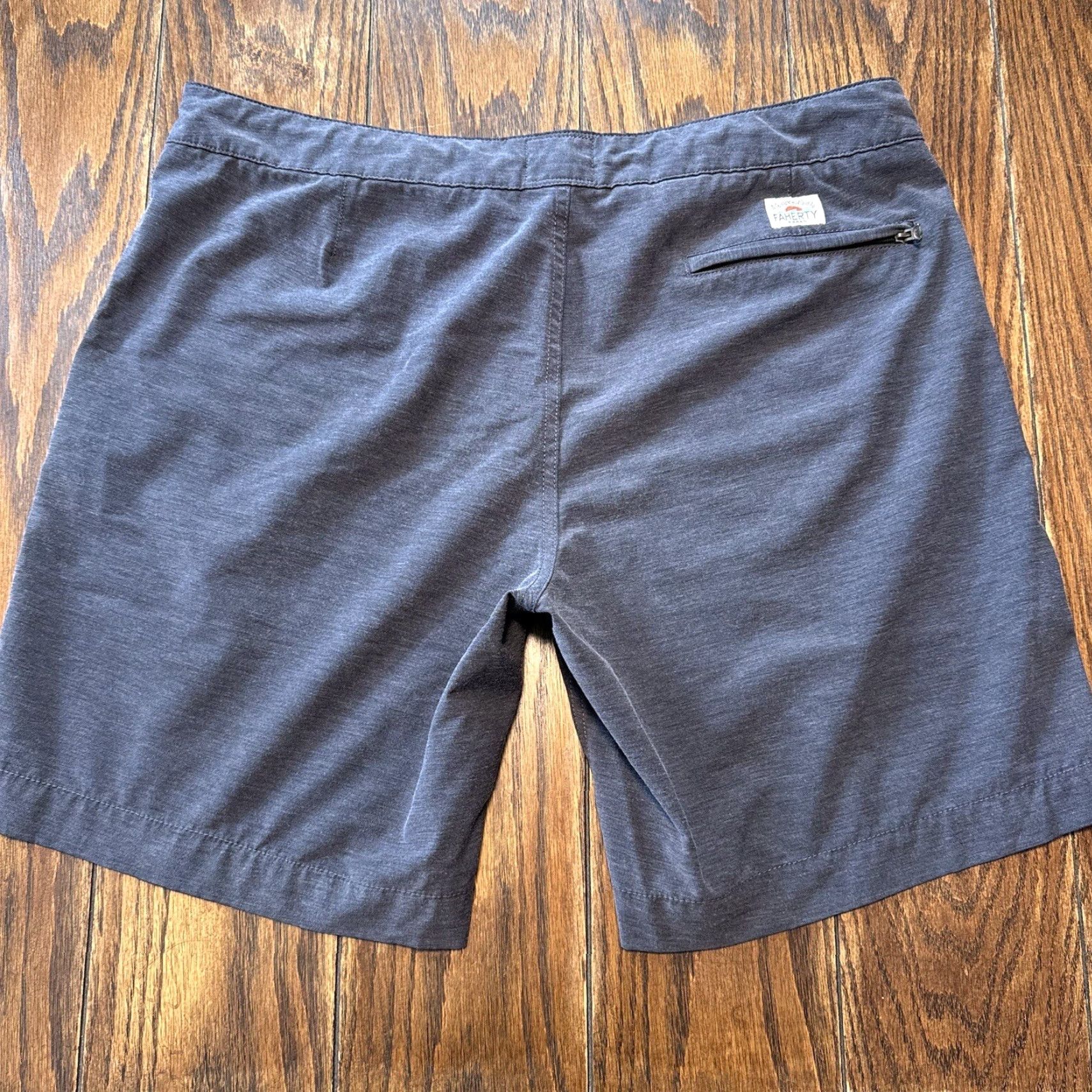 Faherty Faherty All Day Shorts Mens 36 Gray Stretch Pockets Drawstring Beach Hiking Size US 36 / EU 52 - 4 Thumbnail