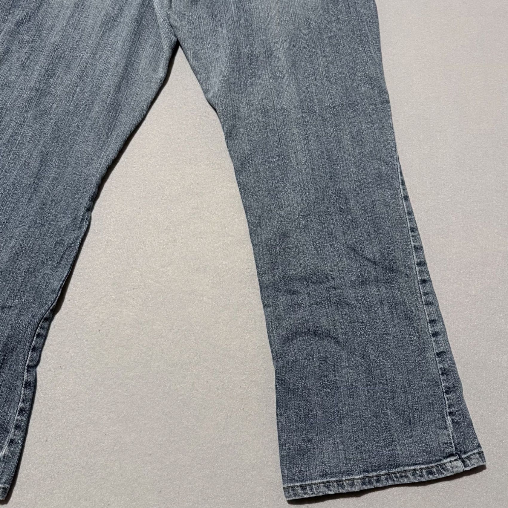 Lee Vintage Lee Jeans Bootcut Blue Denim 33x28.5 Men Regular Comfort Waistband 5-Pocket Style Denim Jeans Brown Logo - City College Theme Size US 33 - 7 Thumbnail
