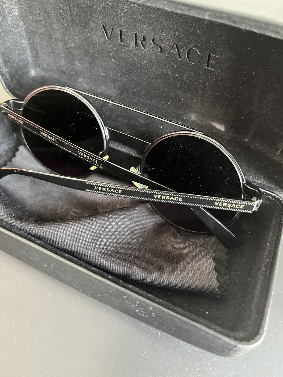 Versace Versace black round sunglasses Size ONE SIZE - 4 Thumbnail