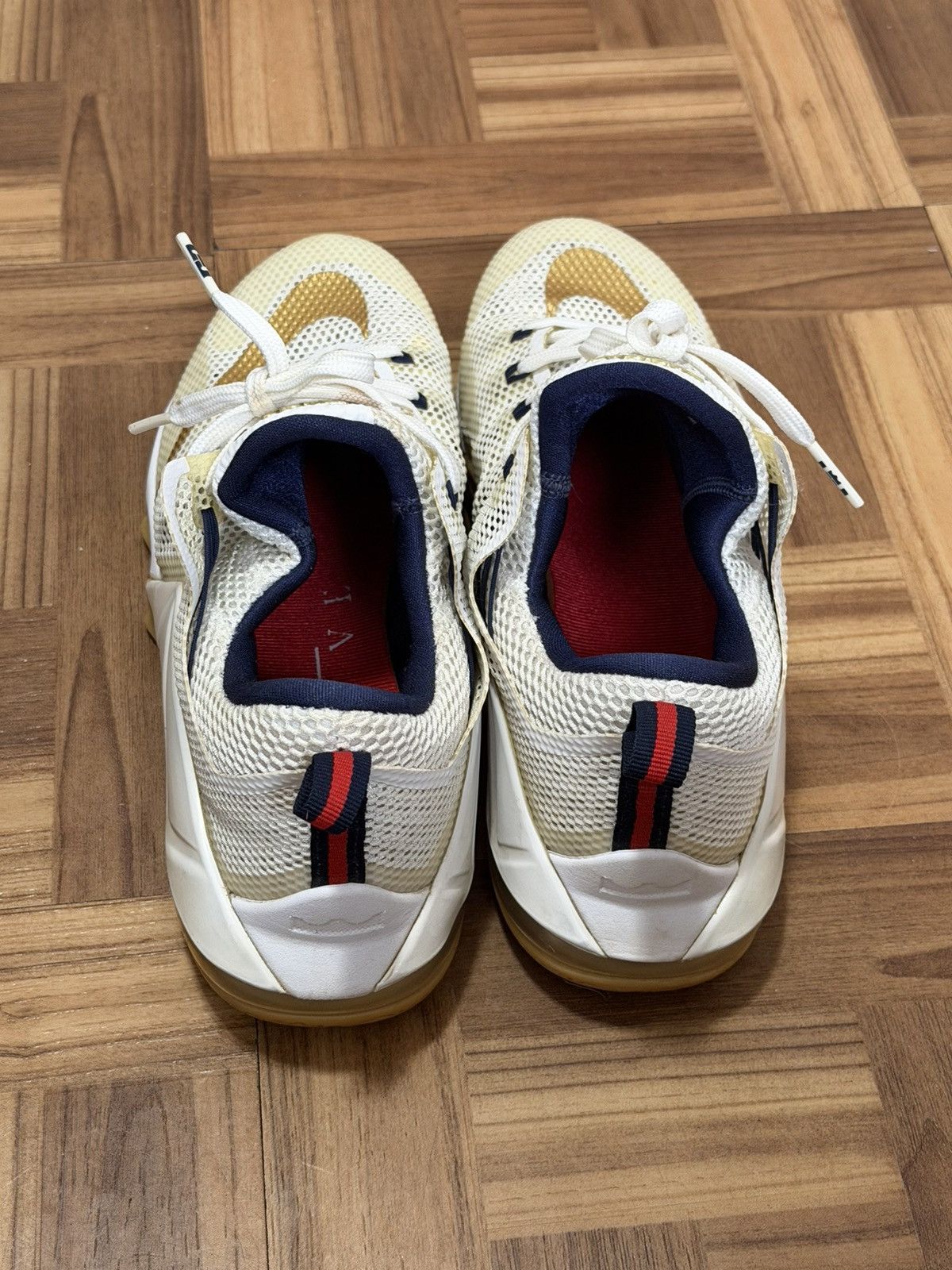 Nike Nike LeBron 12 Low USA Size US 10.5 / EU 43-44 - 4 Thumbnail