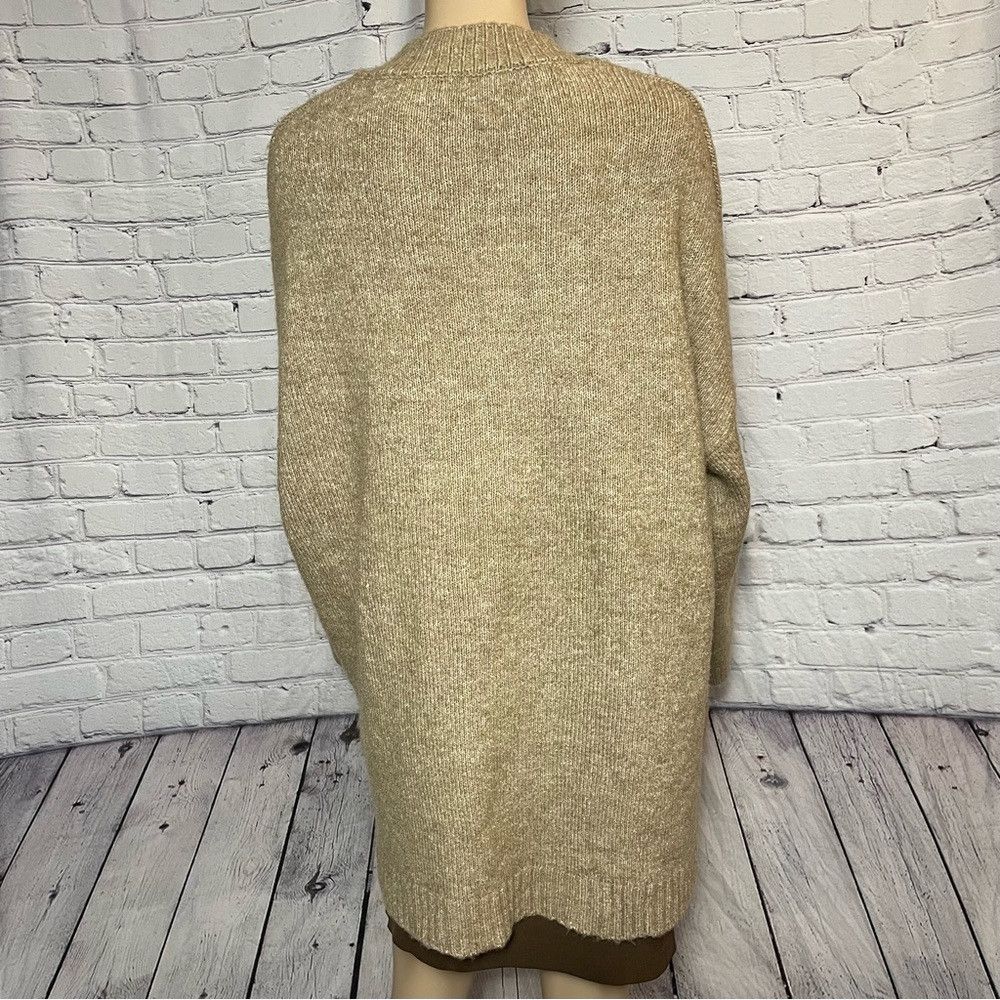 Pull & Bear New Pull & Bear Brown V-Neck Drop Shoulder Sweater Size M Size M / US 6-8 / IT 42-44 - 4 Thumbnail
