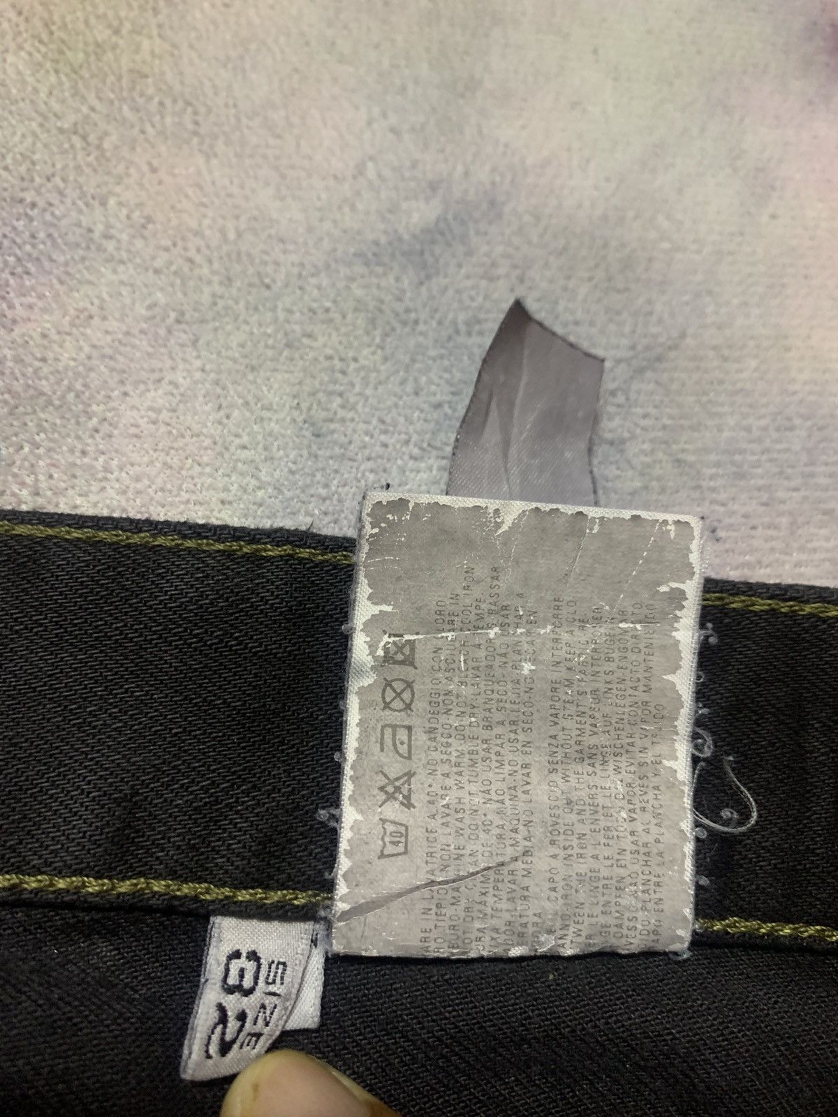 Armani × Emporio Armani × Giorgio Armani Emporio Armani Comfort Fit Jeans Size US 31 - 9 Thumbnail