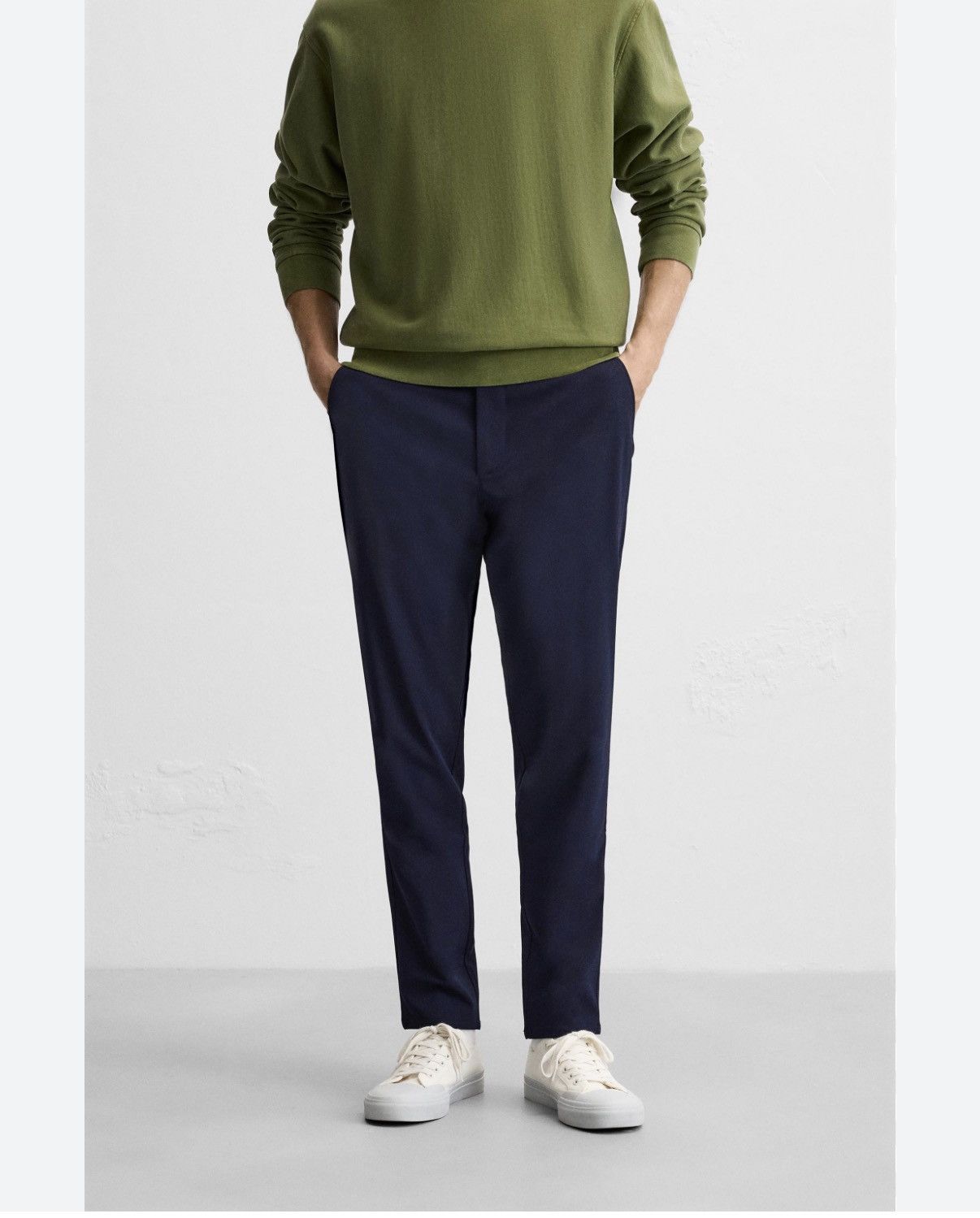 Zara Zara Men’s Navy Chino pants size 34x27 Size US 34 / EU 50 - 1 Thumbnail