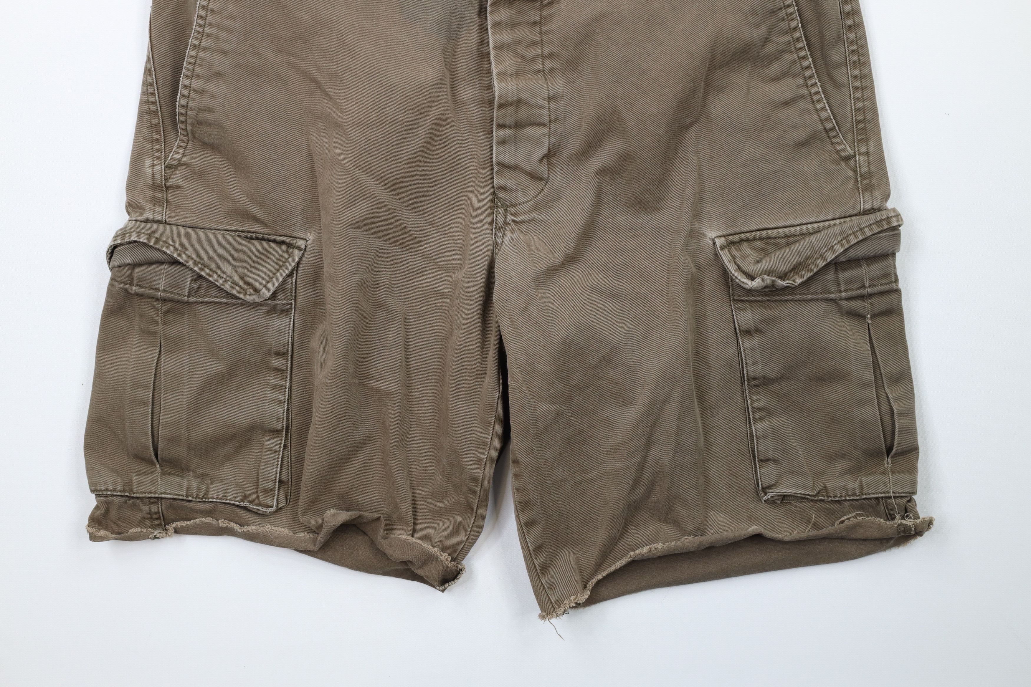 J.Crew Vintage 90s J Crew Button Fly Custom Cut Off Cargo Shorts Size US 32 / EU 48 - 3 Thumbnail