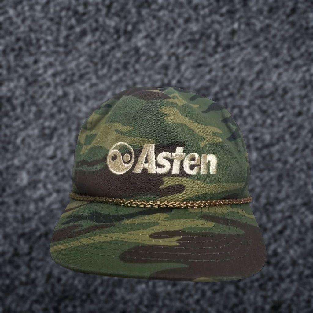 Vintage VINTAGE Nissin Korean Yin Yang Camouflage Camo Hunting Trucker Cap Adult Green 80s Outdoor Logo Adjustable Men Size ONE SIZE - 1 Thumbnail