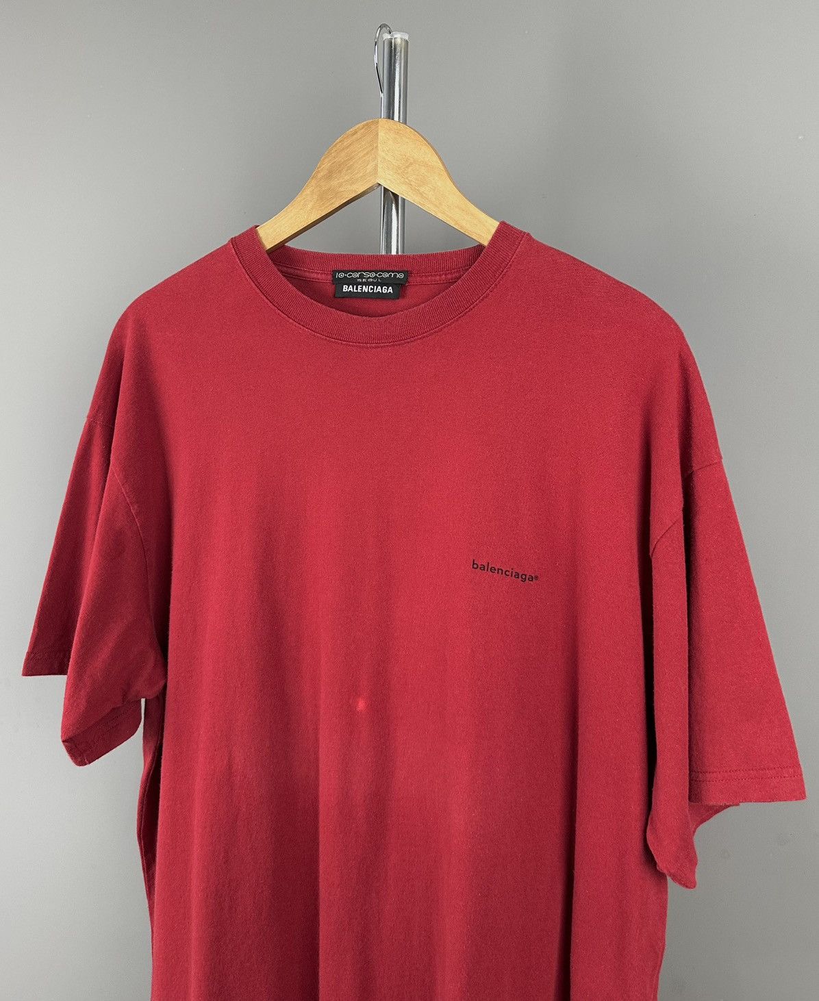 Balenciaga Balenciaga - 2018 Oversized - Small Chest Logo Tee Size US M / EU 48-50 / 2 - 3 Thumbnail