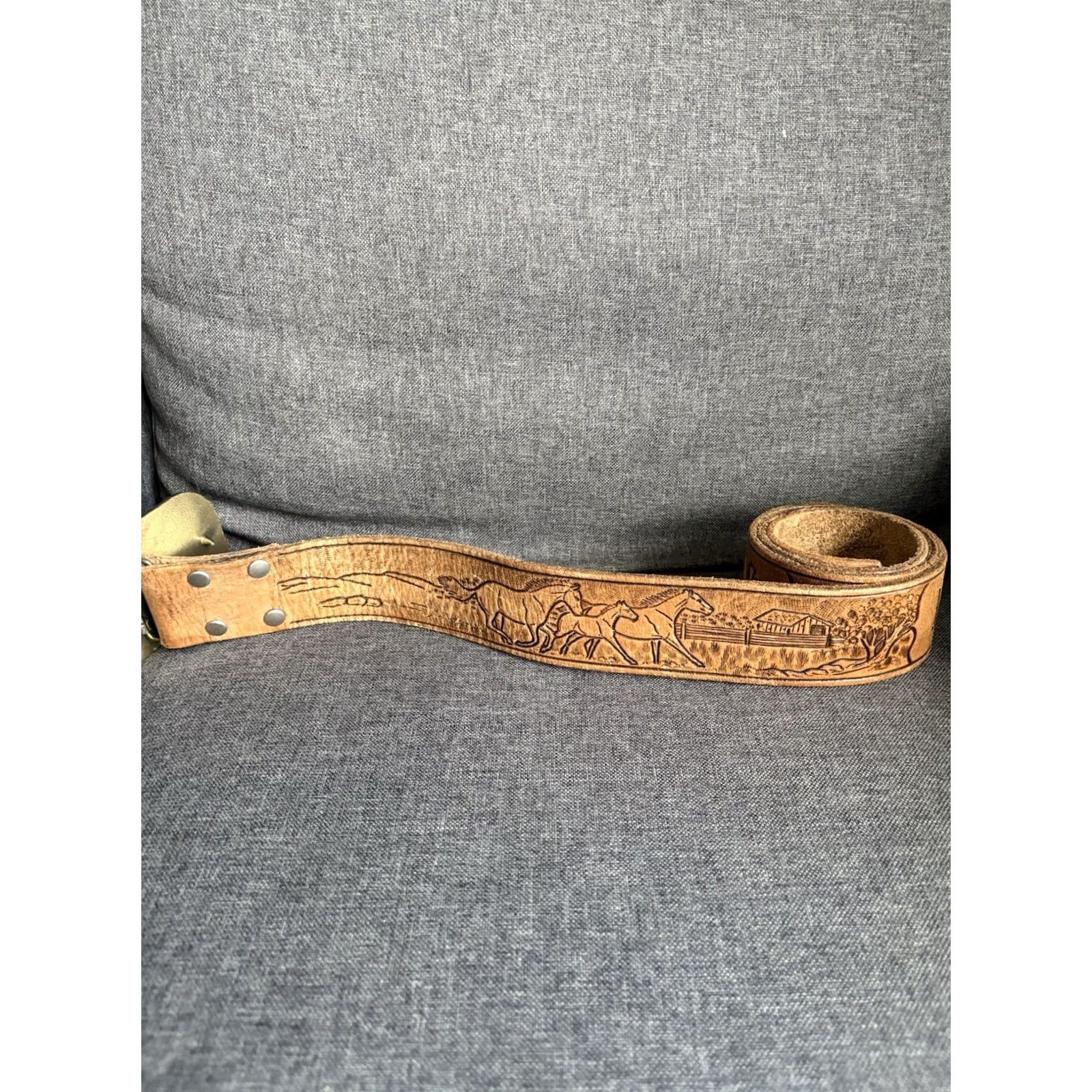 Vintage VINTAGE Tooled Leather Horse Belt MELVIN Eagle Buckle Western Custom Engraved Name Size ONE SIZE - 4 Thumbnail