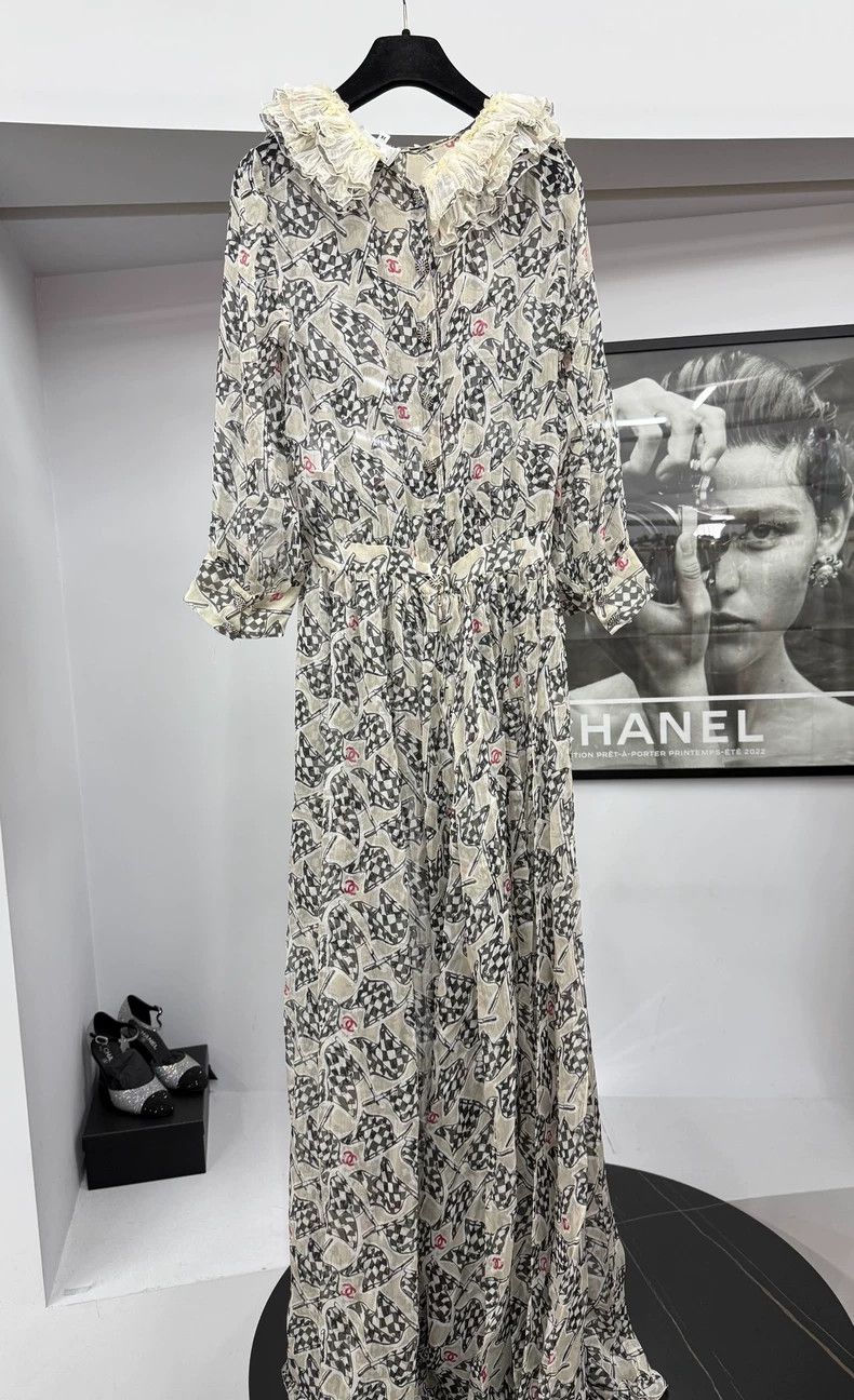 Chanel Chanel Monaco Early Spring Holiday Silk Printed Long Skirt Size XS / US 0-2 / IT 36-38 - 3 Thumbnail