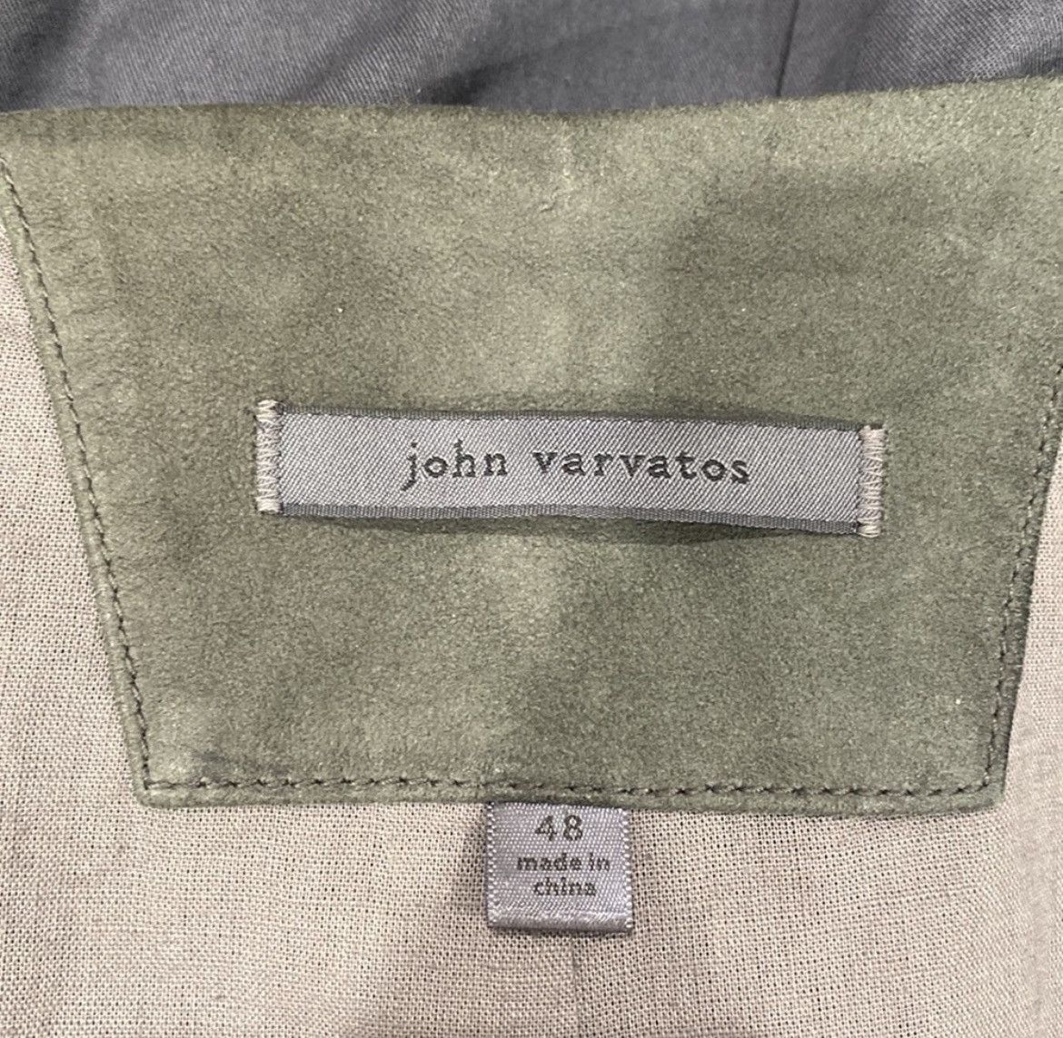 John Varvatos Cutaway suede vest size 48 medium Size US M / EU 48-50 / 2 - 9 Thumbnail