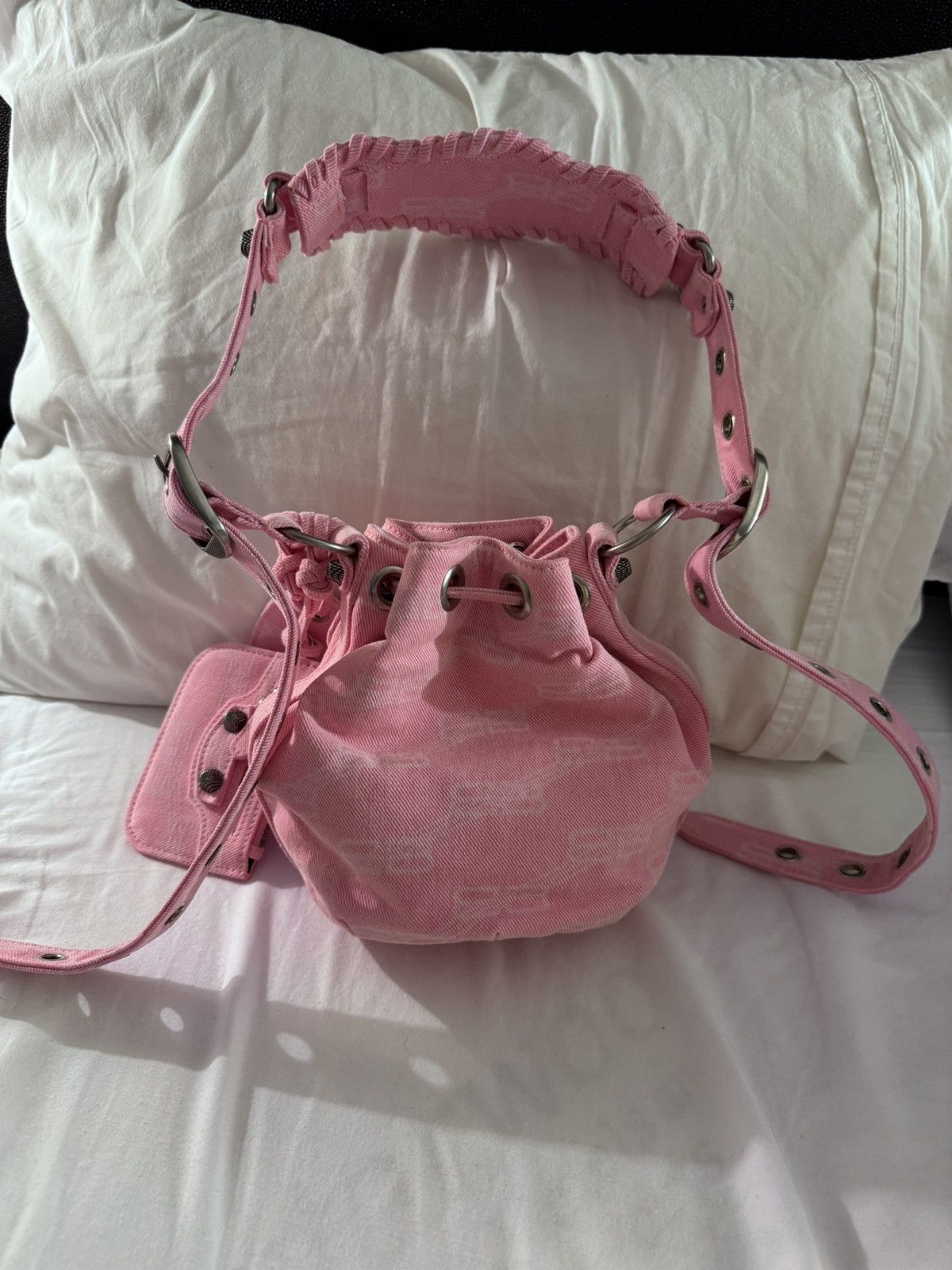 Balenciaga Balenciaga Le Cagole Bucket Bag BB Monogram Denim Size ONE SIZE - 2 Thumbnail