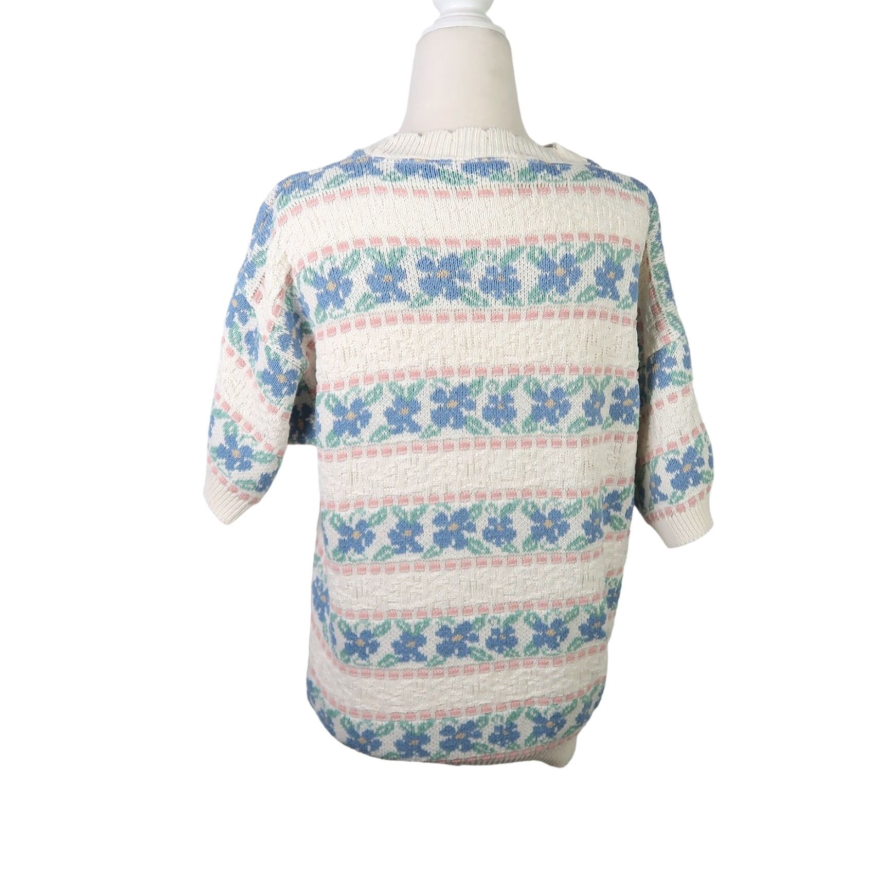 Vintage VINTAGE 80s Cape Cod Cream Blue Floral Stripe Short Sleeve Knit Sweater M Womens Size M / US 6-8 / IT 42-44 - 4 Thumbnail
