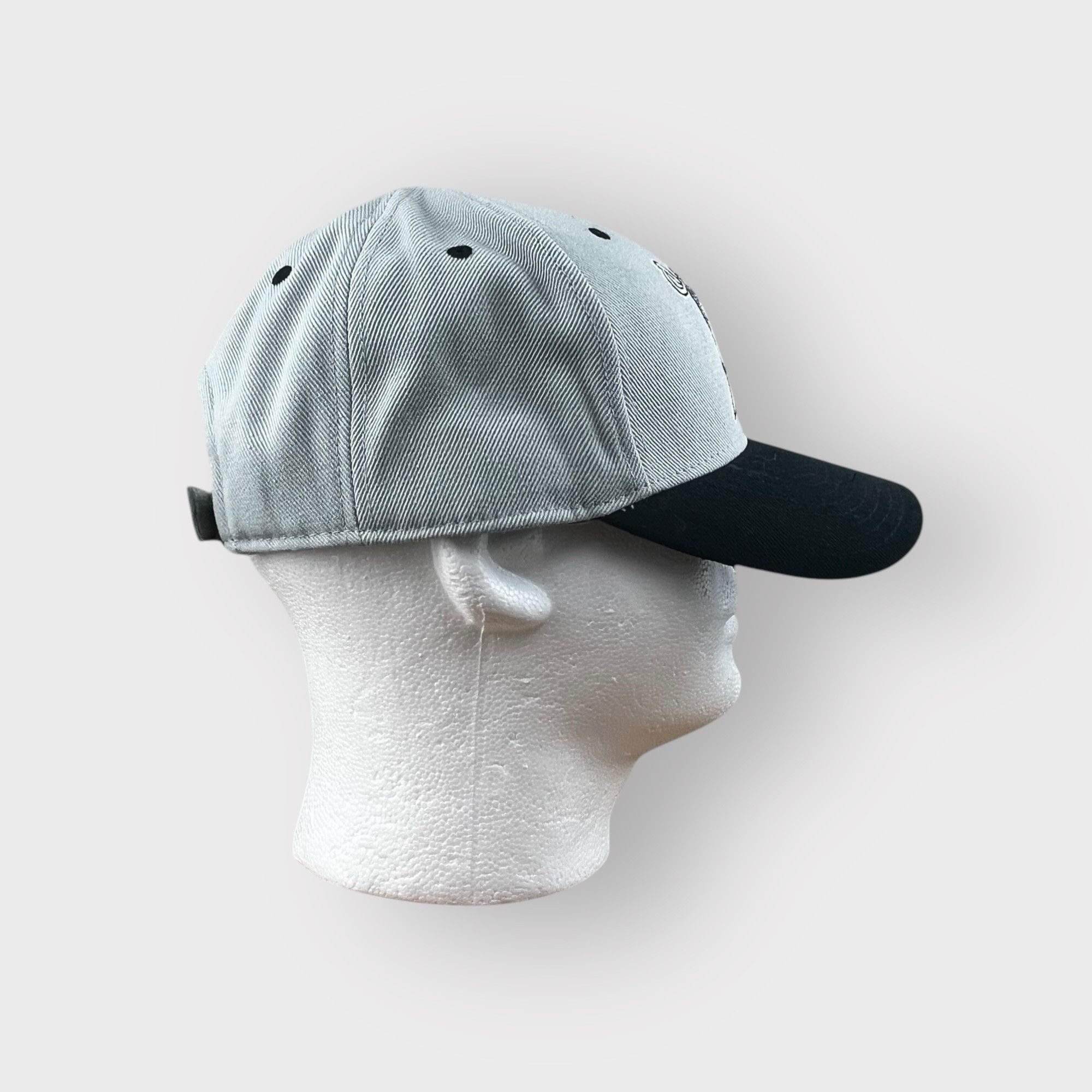Reebok × Vintage Vintage Oakland Raiders Reebok NFL Hat Size ONE SIZE - 5 Thumbnail