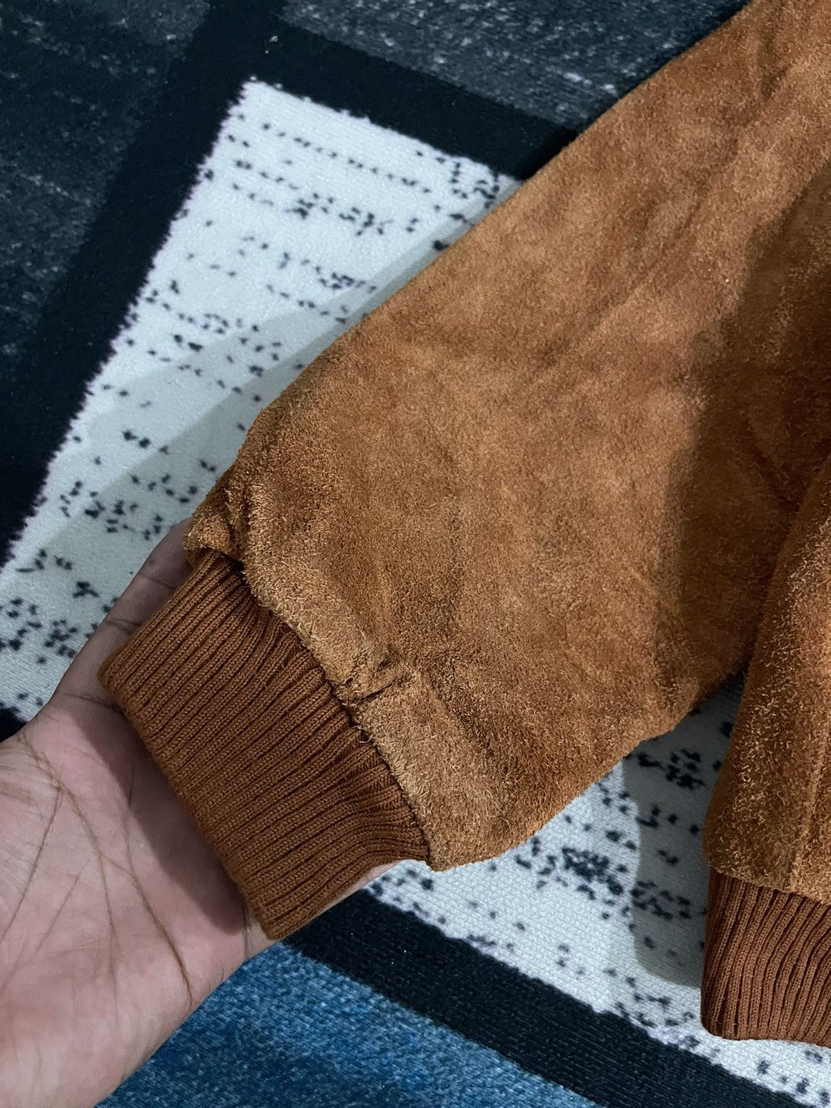 Vintage Vintage Unknown Destination Cow Leather Bomber Jacket Size US XL / EU 56 / 4 - 6 Thumbnail
