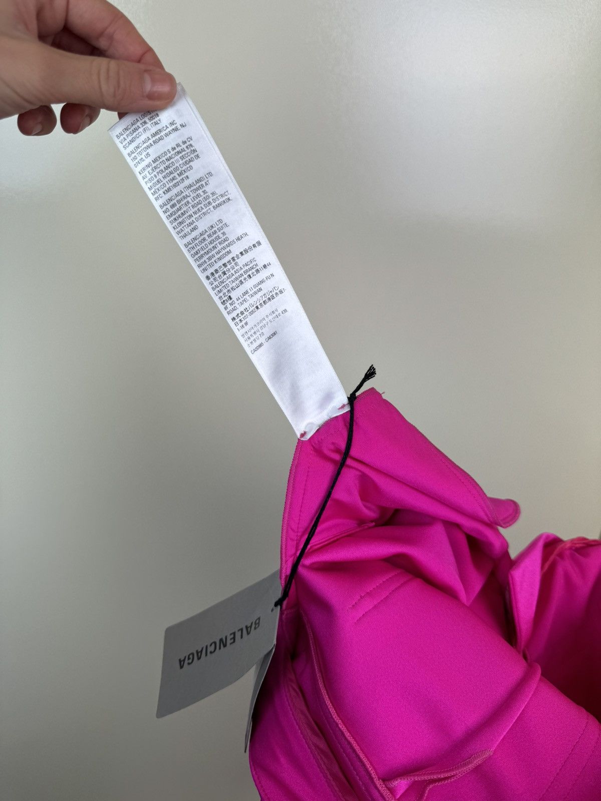 Balenciaga Balenciaga hot pink neon leggings slim trousers spandex XS Size 25" / US 0 / IT 36 - 22 Thumbnail