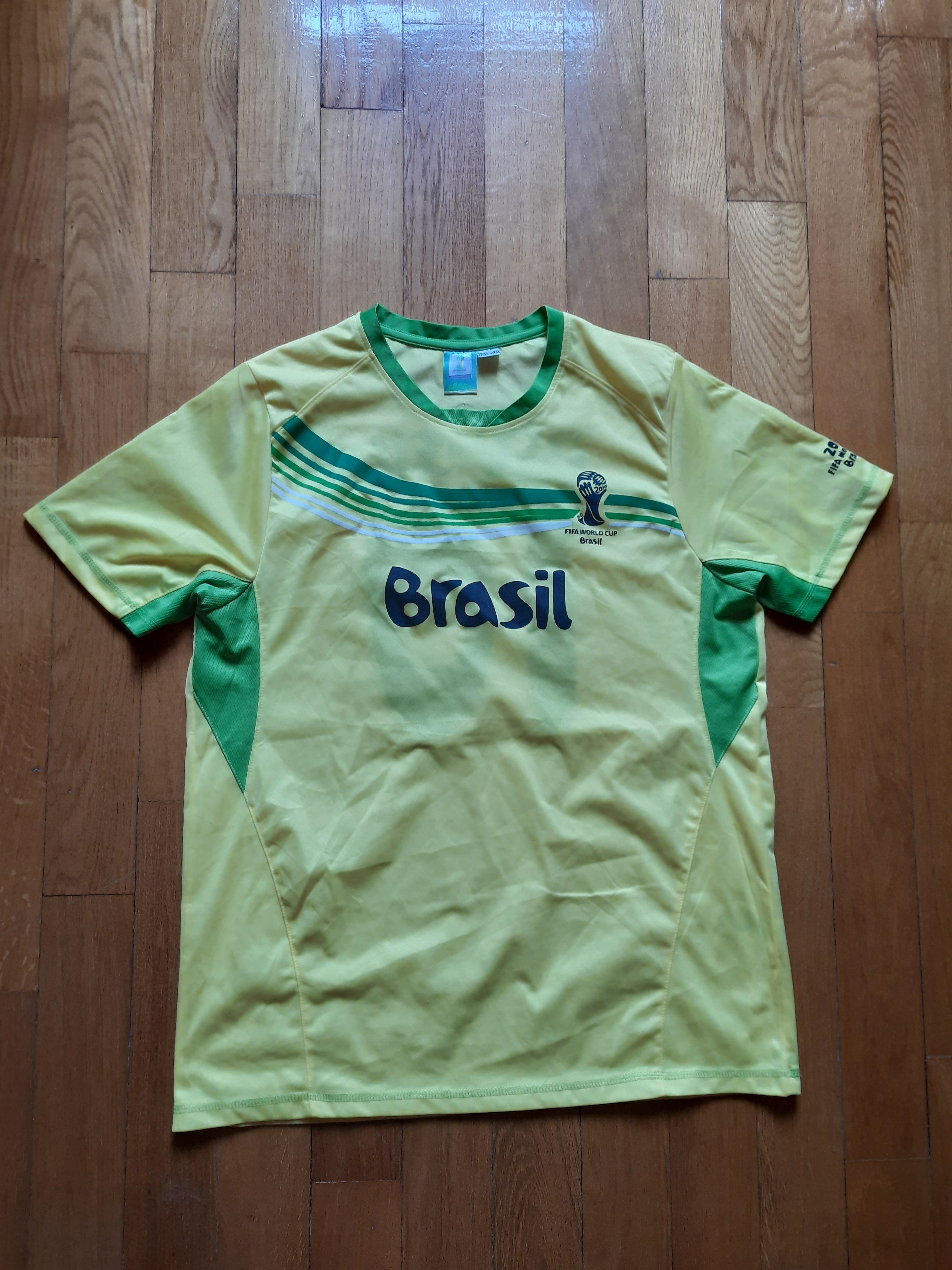 Sports Specialties Brazil Soccer Jersey World Cup 2014 Football Y2k Size US L / EU 52-54 / 3 - 1 Thumbnail