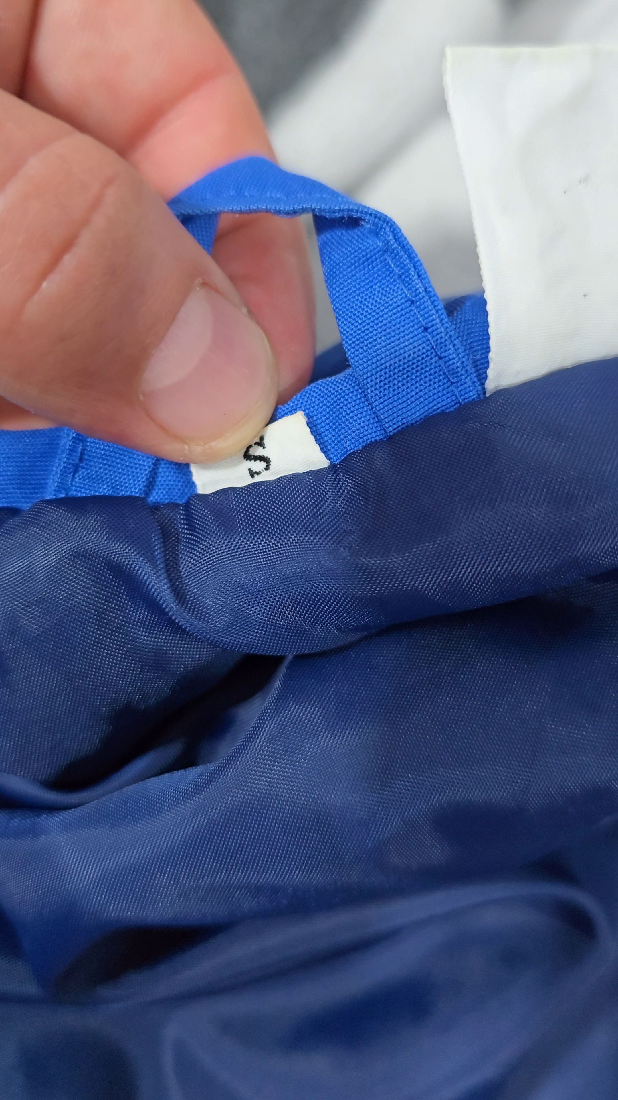 Patagonia 1980s Patagonia VINTAGE Jacket in cobalt blue ,MEN'S SMALL Size US S / EU 44-46 / 1 - 15 Thumbnail