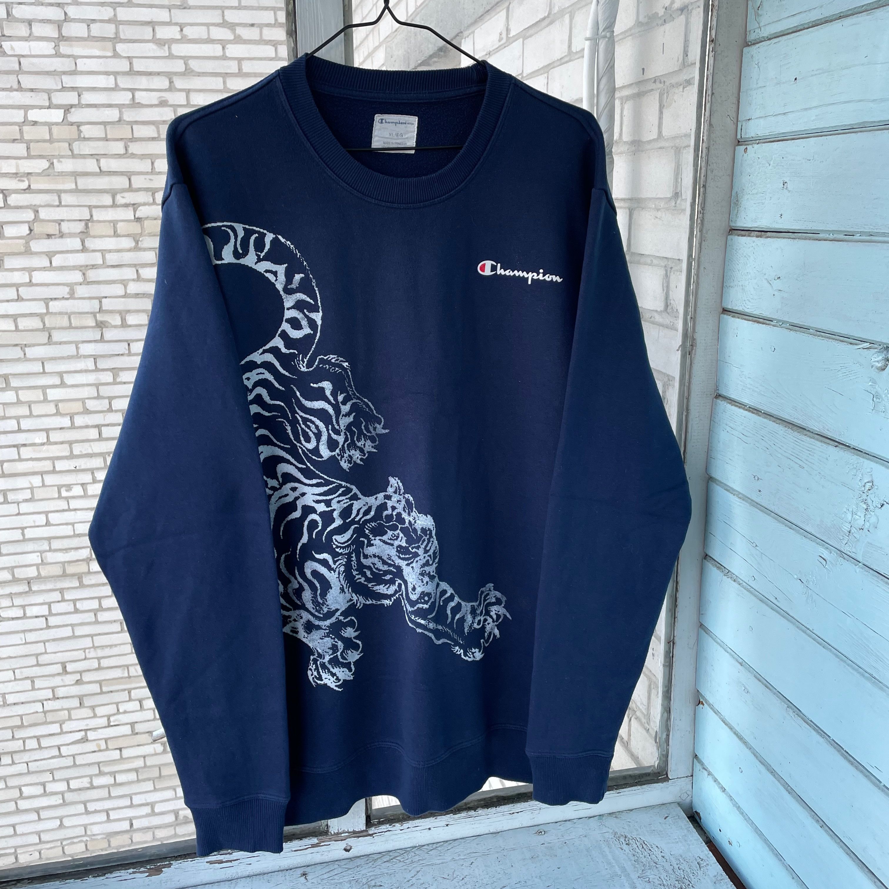 Champion Custom Champion sweatshirt tiger y2k opium animal 1of1 faded Size US XL / EU 56 / 4 - 4 Thumbnail