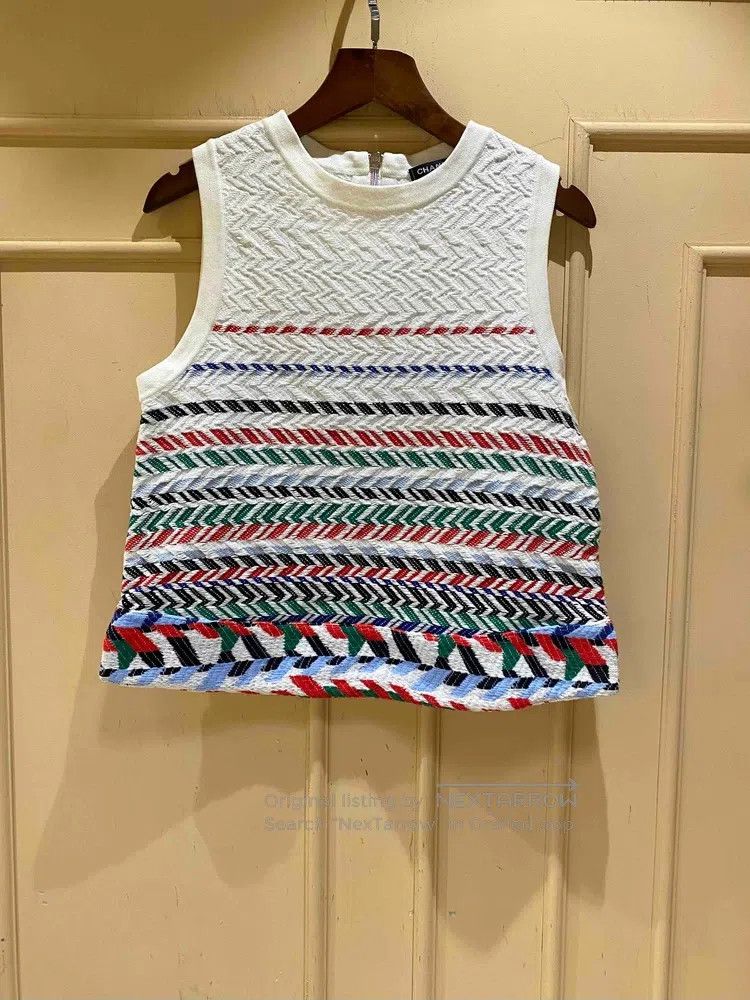 Chanel Chanel 2016 Airport Colour Striped Vest Size XXS / US 00 / IT 34 - 1 Thumbnail