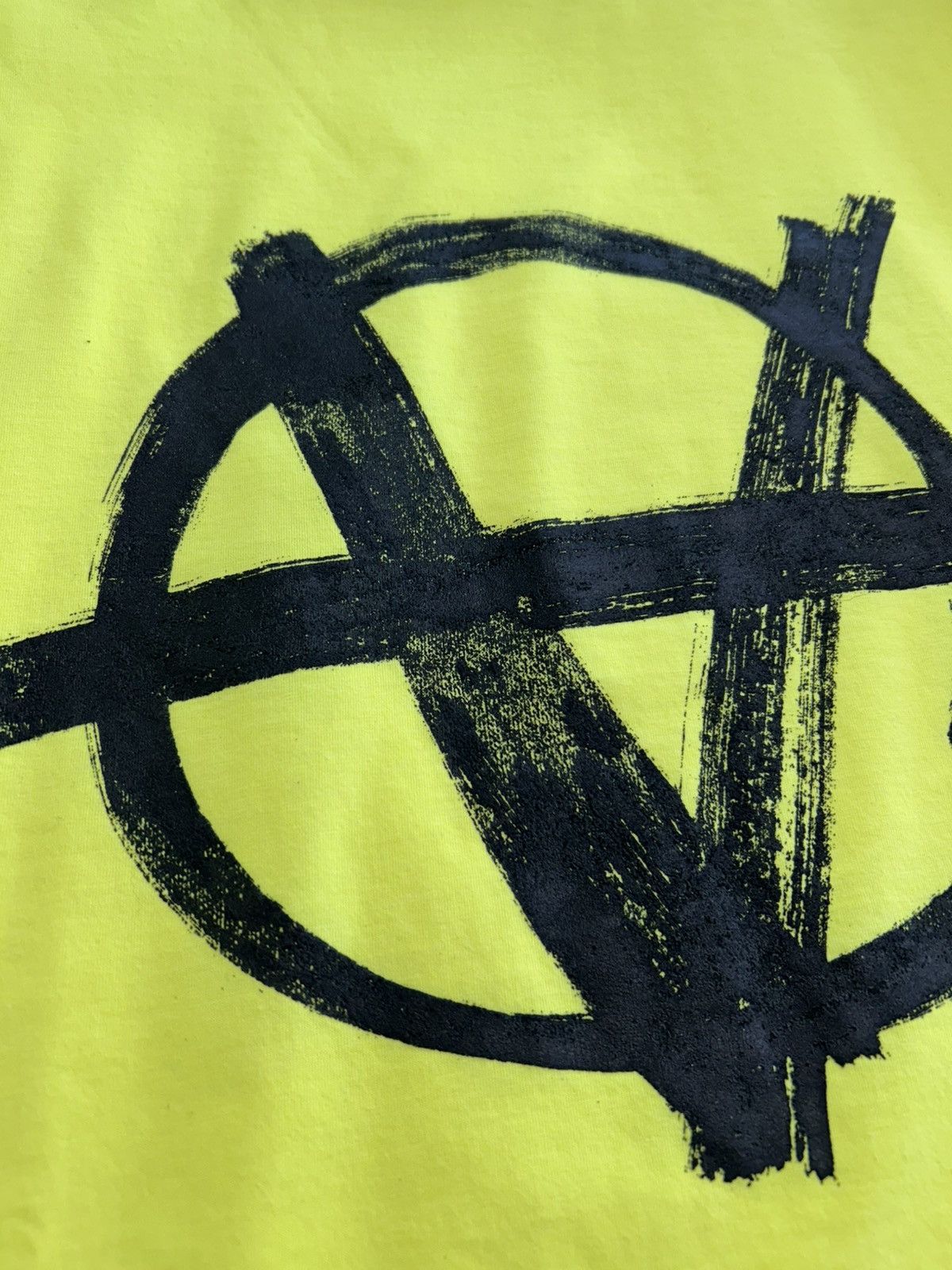 Vetements SS2020 Anarchy T-Shirt Neon Yellow Size US M / EU 48-50 / 2 - 5 Thumbnail