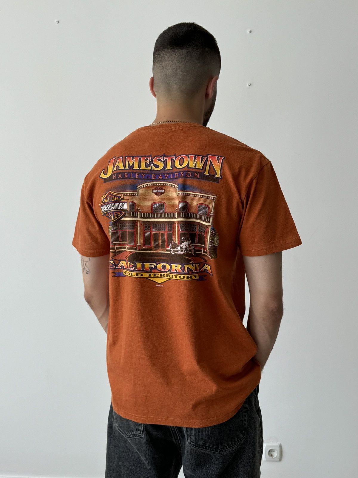 Harley Davidson × Vintage Vintage 2009 Harley Davidson ‘Jamestown’ Orange T-Shirt Size US L / EU 52-54 / 3 - 2 Thumbnail