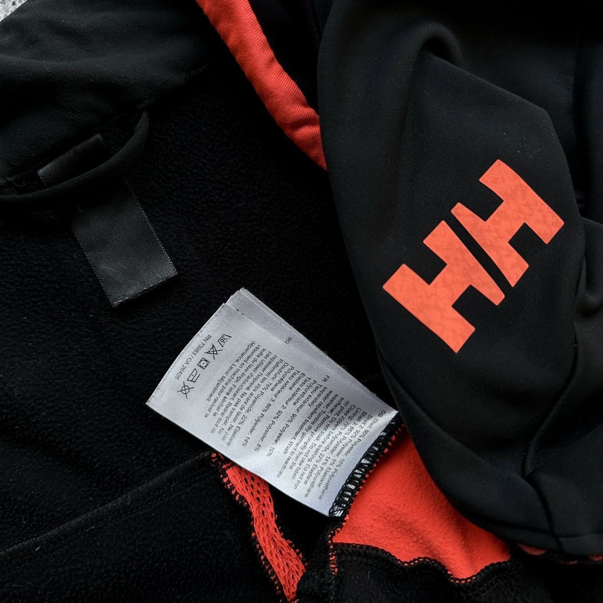 Helly Hansen Women’s Helly Hansen Fleece Full Zip Jacket Black Size: S Size S / US 4 / IT 40 - 13 Thumbnail