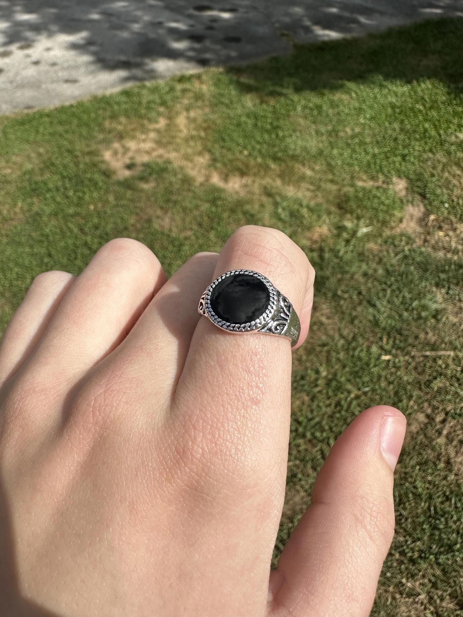 Jewelry Vintage Silver Black Enamel Large Signet Ring Size 9 Size ONE SIZE - 1 Thumbnail