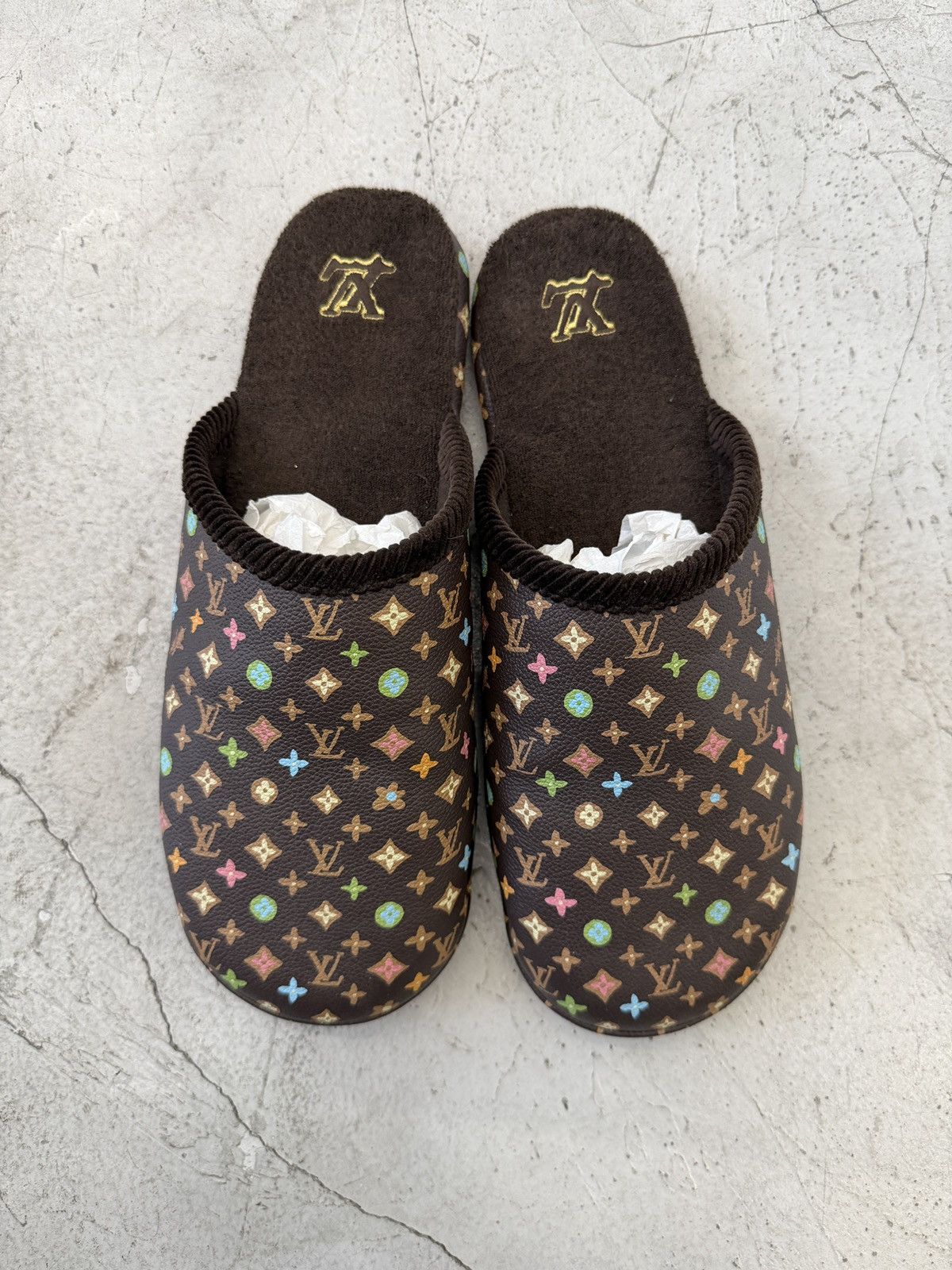 MONOGRAM SLIPPER