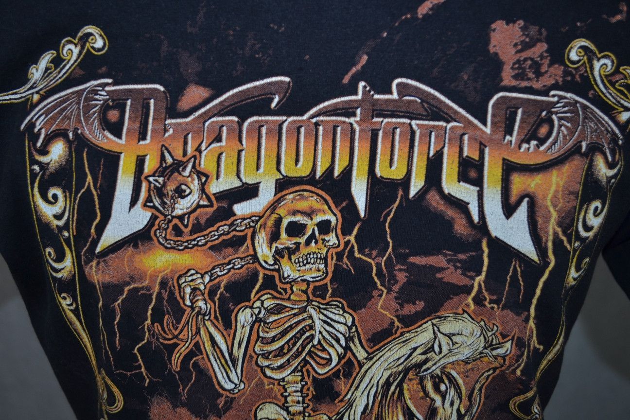 Band Tees Vintage DragonForce t-shirt tee M Size US M / EU 48-50 / 2 - 10 Thumbnail