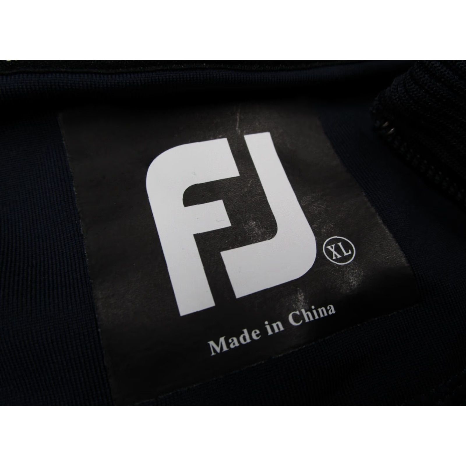 Footjoy FOOTJOY Men's Jacket 1/4 Zip Blue Nylon Pullover - XL - Golf Performance Bomber, Classic Fit, Logo Embroidered, All Seasons, Regular Size - Men Size US XL / EU 56 / 4 - 2 Thumbnail