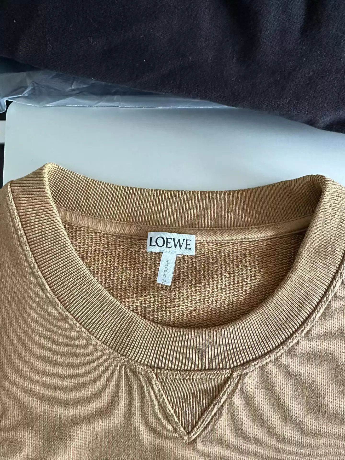 Loewe Loewe Khaki Embroidered Sweatshirt L New Worn Once Size US L / EU 52-54 / 3 - 3 Thumbnail