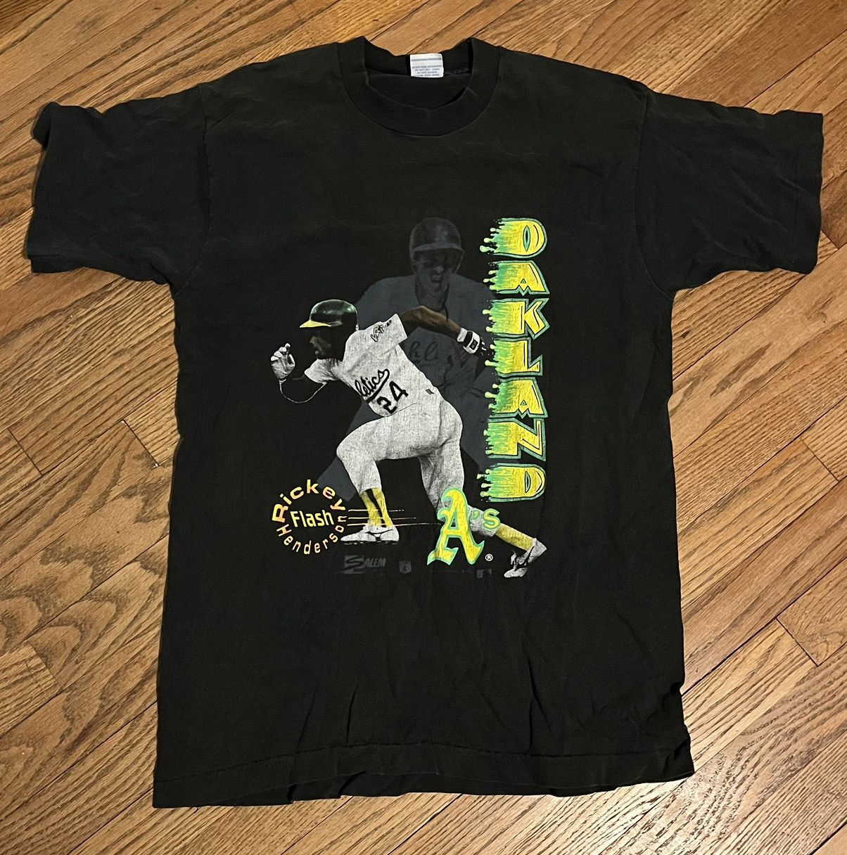 Rickey Henderson T-shirt 90s Salem