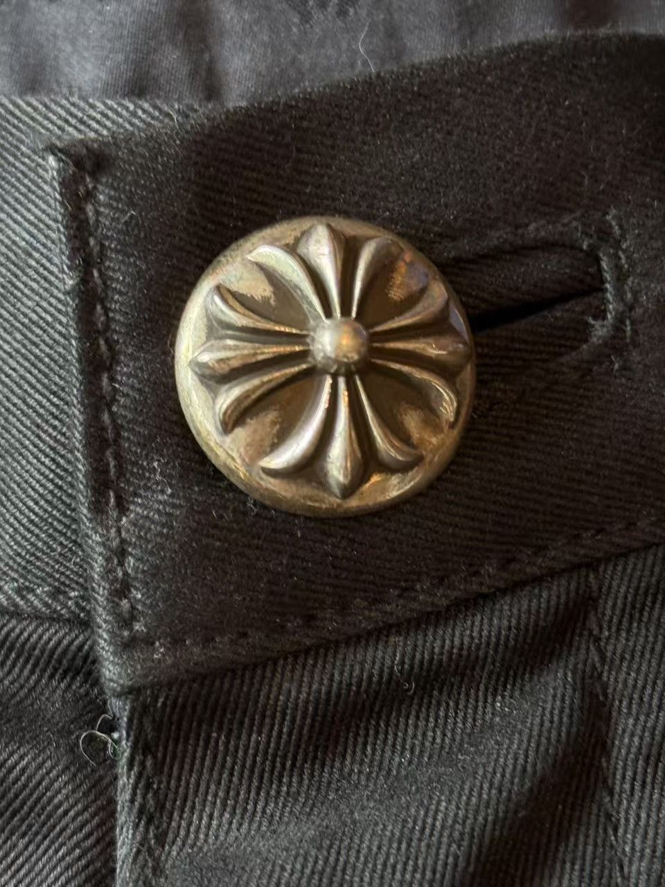 Chrome Hearts Chrome hearts denim shorts Size US 36 / EU 52 - 11 Thumbnail