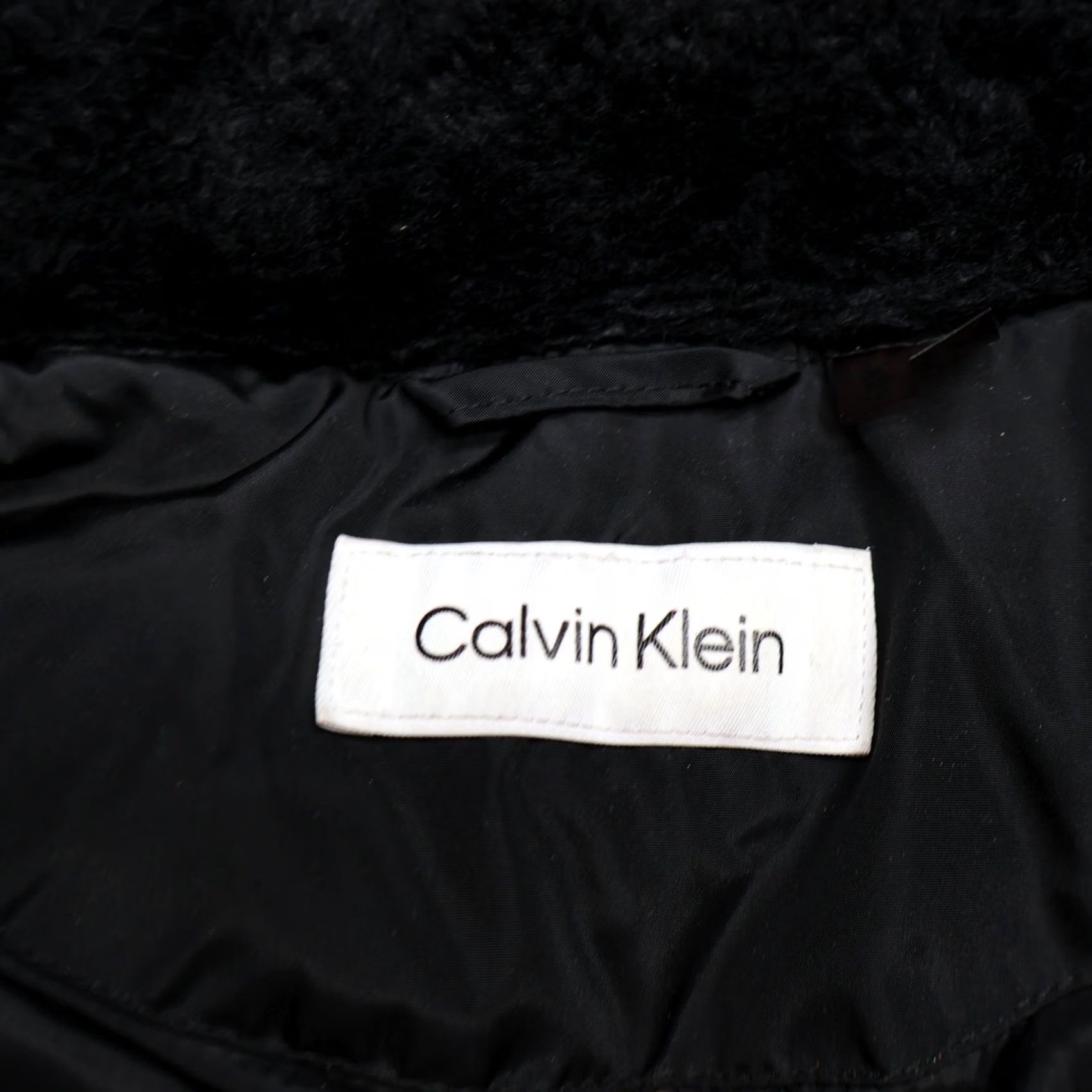 Calvin Klein Calvin Klein Jacket Women L Black Quilted Puffer Faux Fur Lined Winter Coat Zip Pocket Casu al – Men? Size L / US 10 / IT 46 - 7 Thumbnail