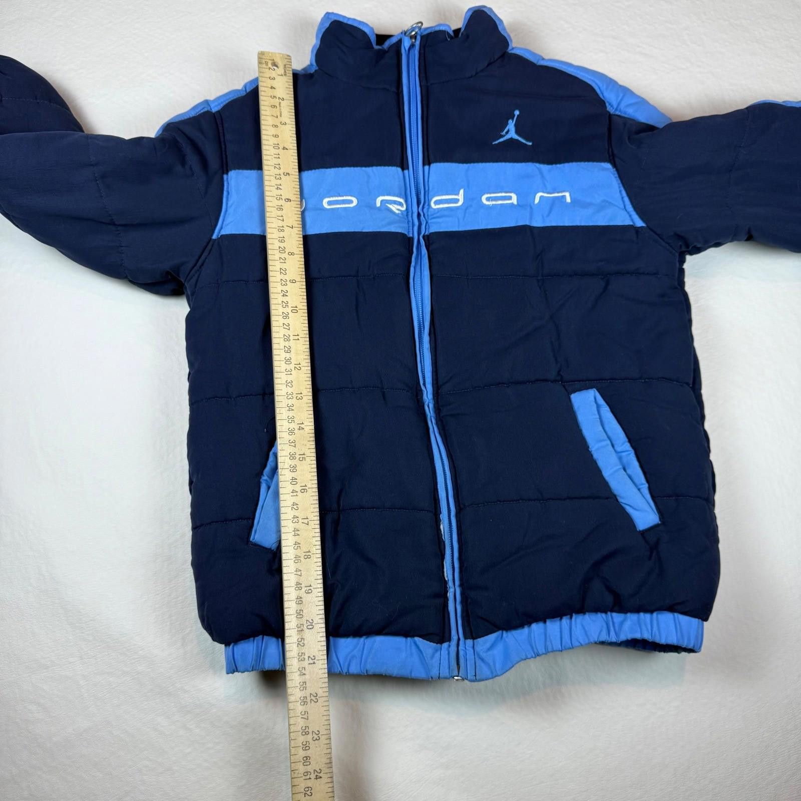 Jordan Brand Jordan Kids Navy Blue Puffer Jacket Fleece Lined Winter Coat Size US S / EU 44-46 / 1 - 6 Thumbnail