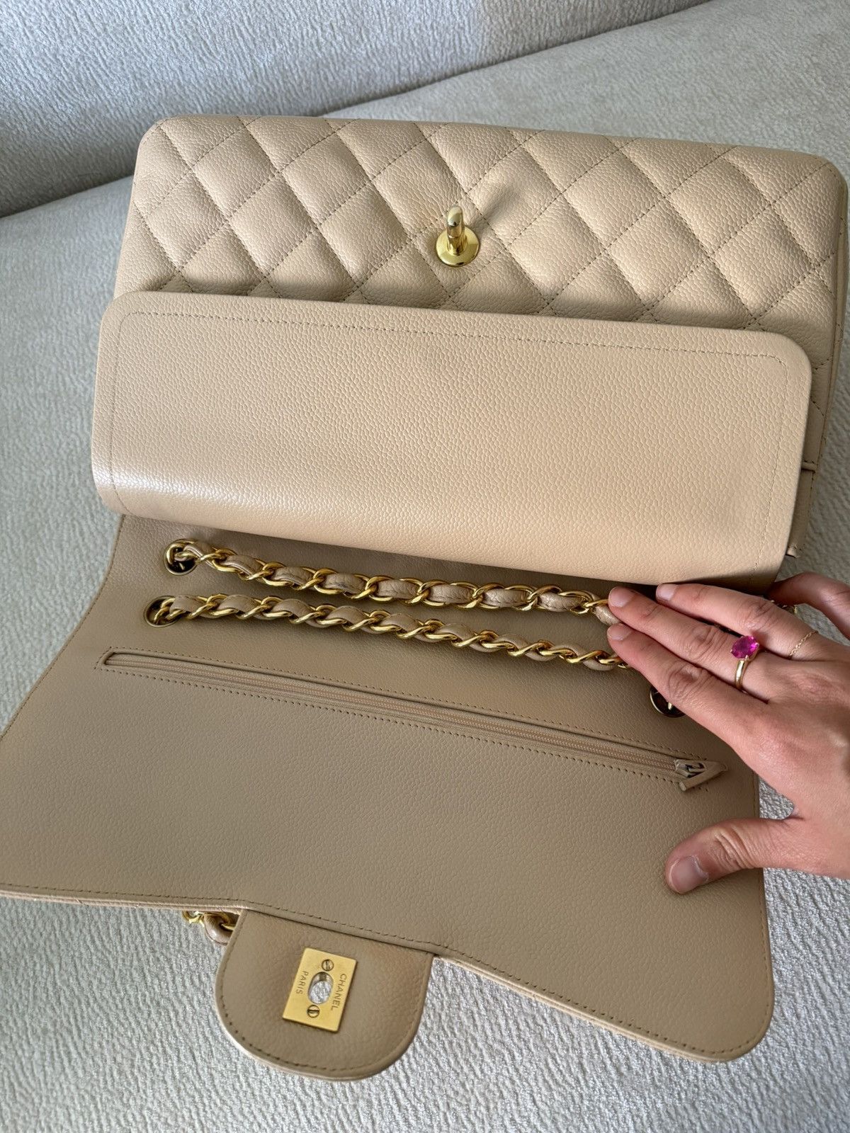 Chanel Chanel Caviar Quilted Jumbo Double Flap Beige Clair Size ONE SIZE - 6 Thumbnail