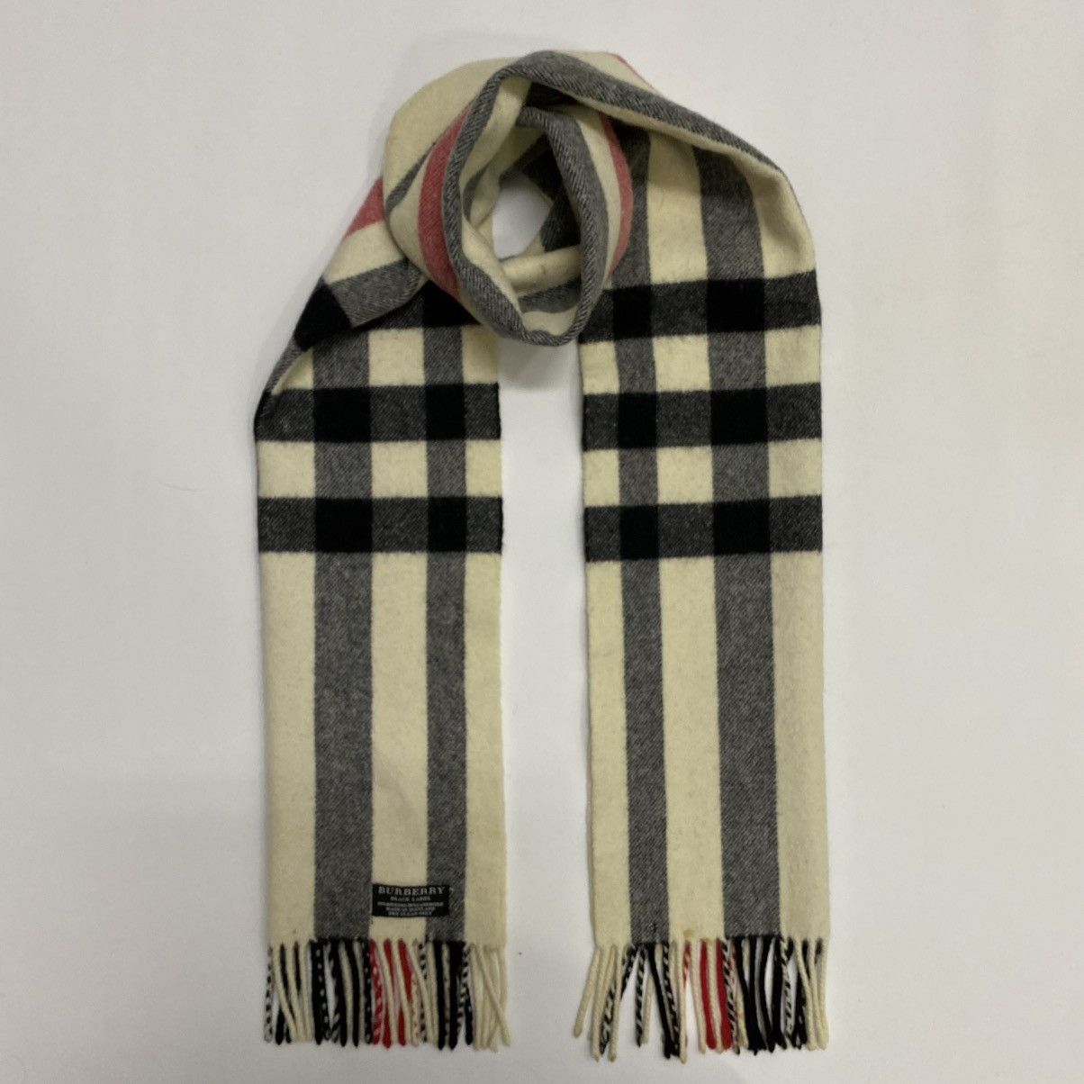 Burberry BURBERRYS SCARF MUFFLER BUR020 Size ONE SIZE - 1 Thumbnail