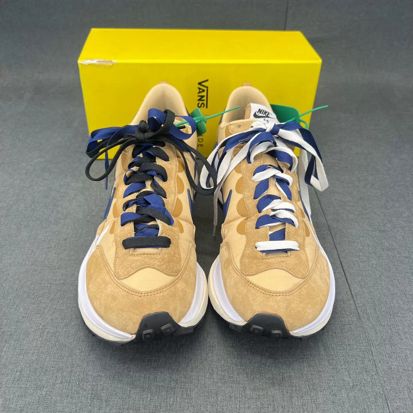 Nike Nike sacai vaporwaffle sesame khaki 47.5 like new 1 wear Size US 14 / EU 47 - 4 Thumbnail