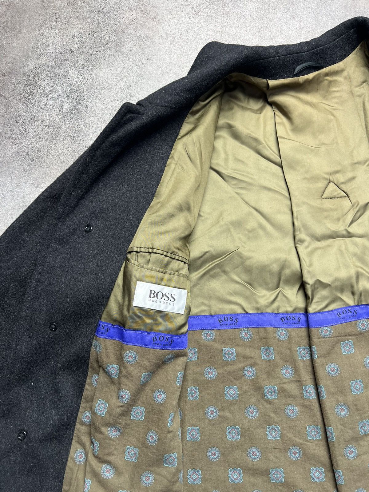 Hugo Boss × Vintage Hugo Boss vintage heavy coat Size US L / EU 52-54 / 3 - 10 Thumbnail