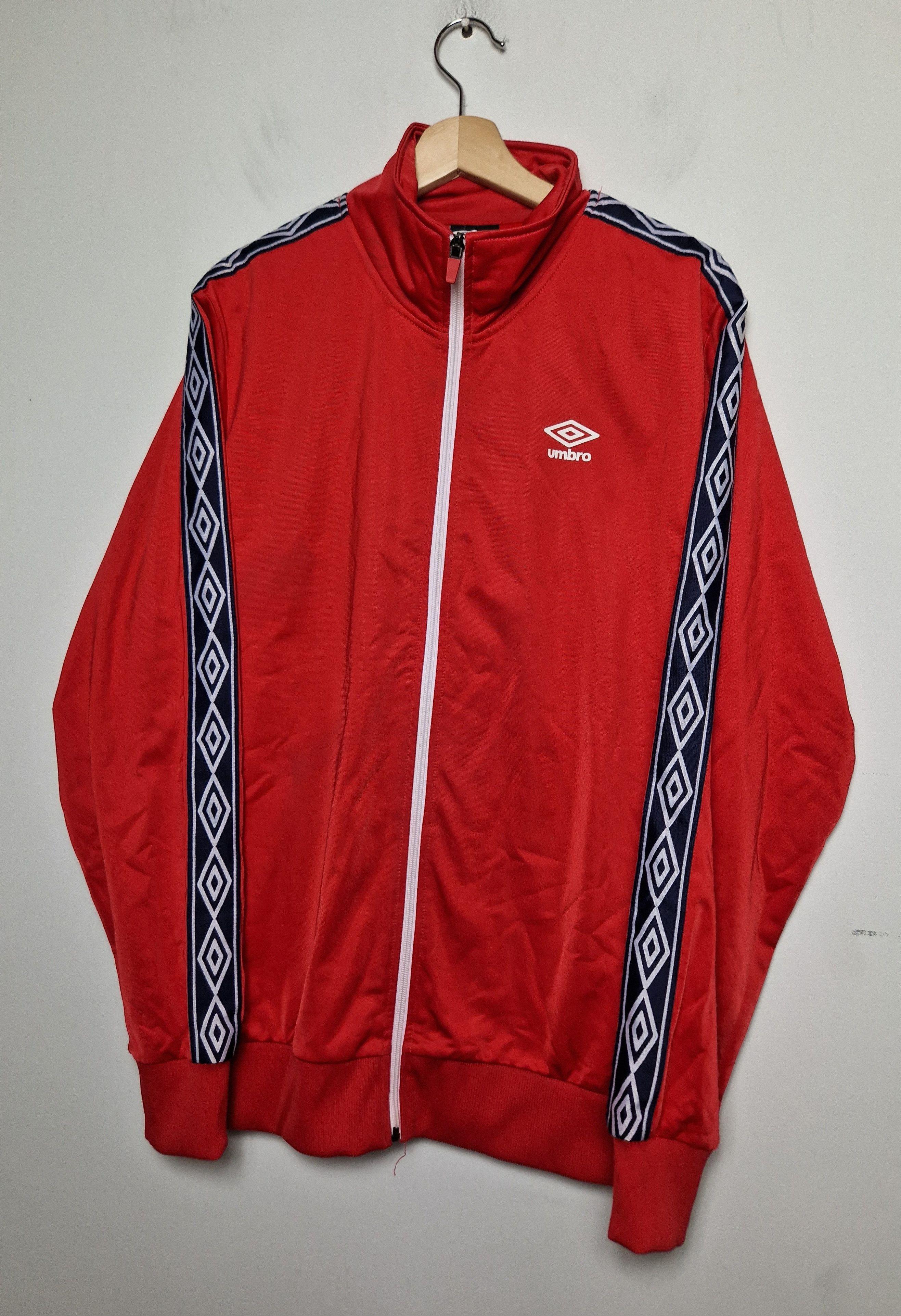 Umbro Vintage Umbro zip track sweatshirt y2k swag drip Size US L / EU 52-54 / 3 - 1 Thumbnail