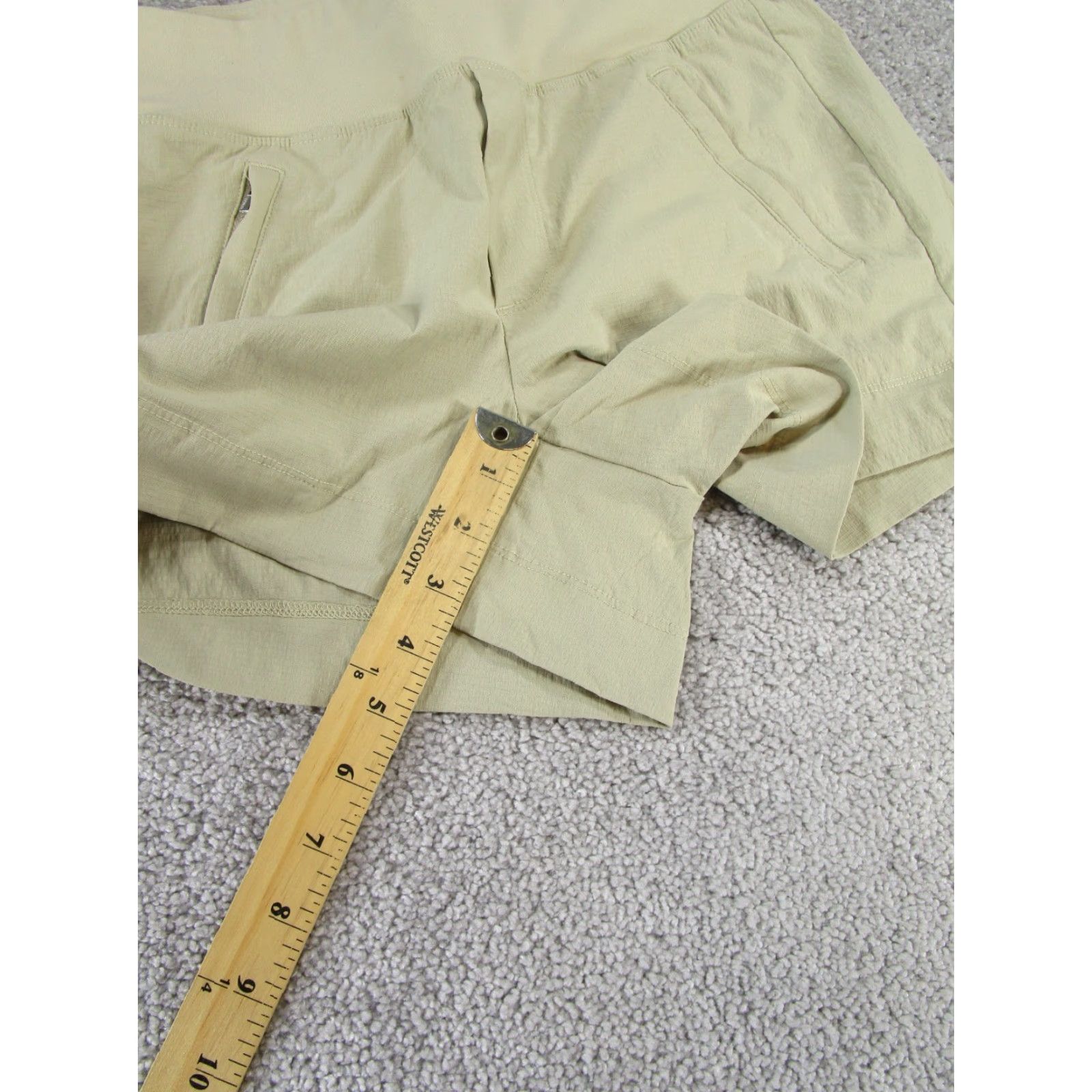 Athleta Athleta Shorts Womens 0 Beige Lightweight Ripstop Chino - Activewear, Casual, Travel - Regular Size 0 - Beige - lightweight, hiking, walking - Womens Size 25" / US 0 / IT 36 - 3 Thumbnail