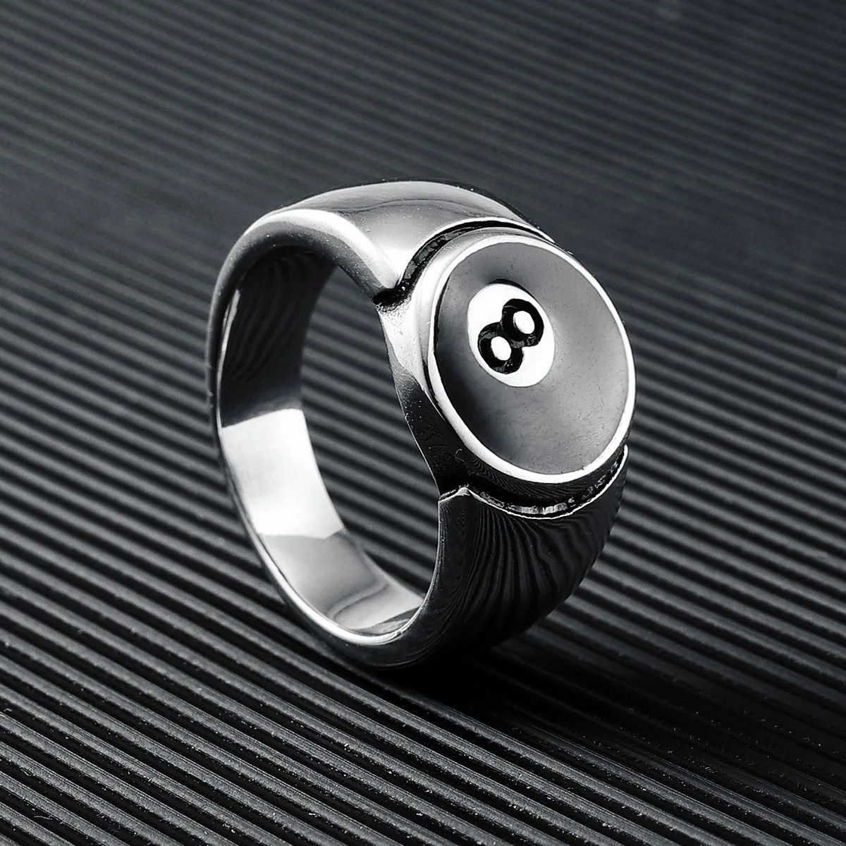 Jewelry Black 8 Eight Rings Size ONE SIZE - 1 Thumbnail