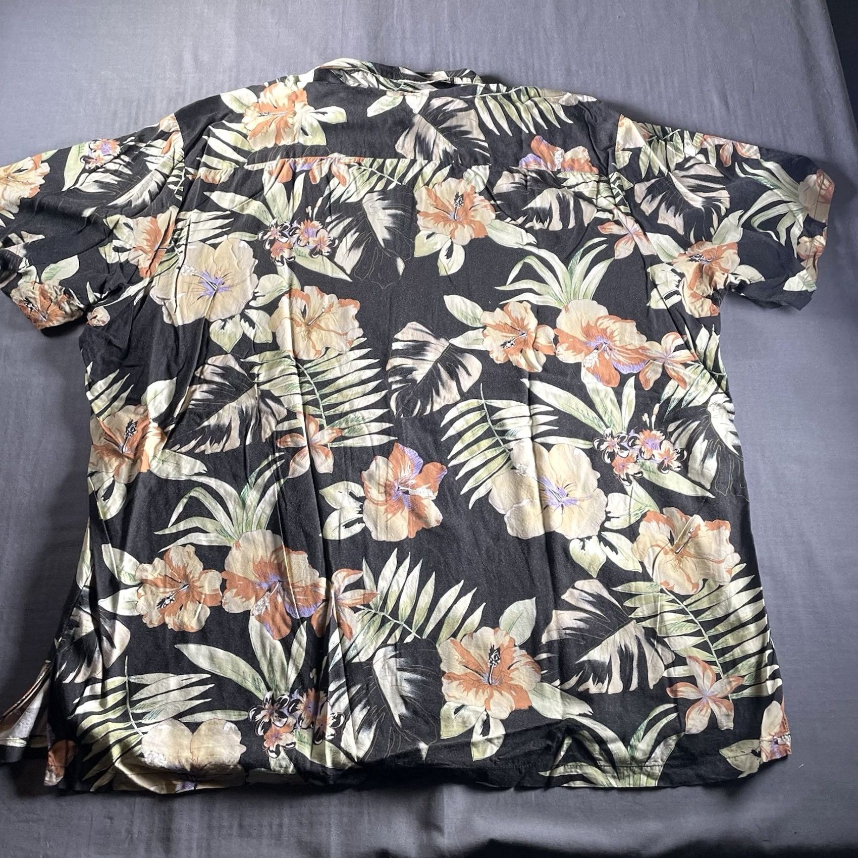 Tori Richard Tori Richard Shirt 3XLT Button-Up Hawaiian Flowers Short Sleeve Multicolor Viscose Beach Floral Mens Big & Tall Size US XXL / EU 58 / 5 - 6 Thumbnail