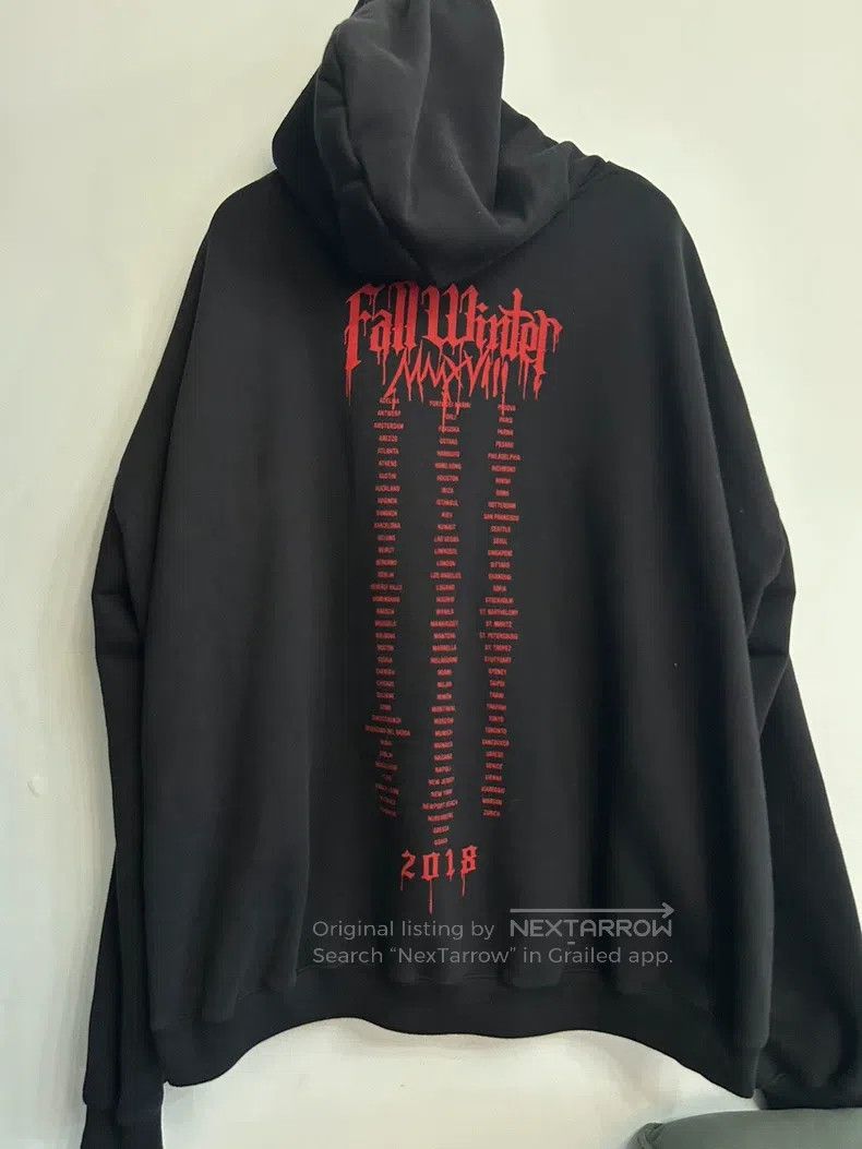 Vetements Vetements Blood Drop Sanskrit thick sweatshirt Size US S / EU 44-46 / 1 - 3 Thumbnail