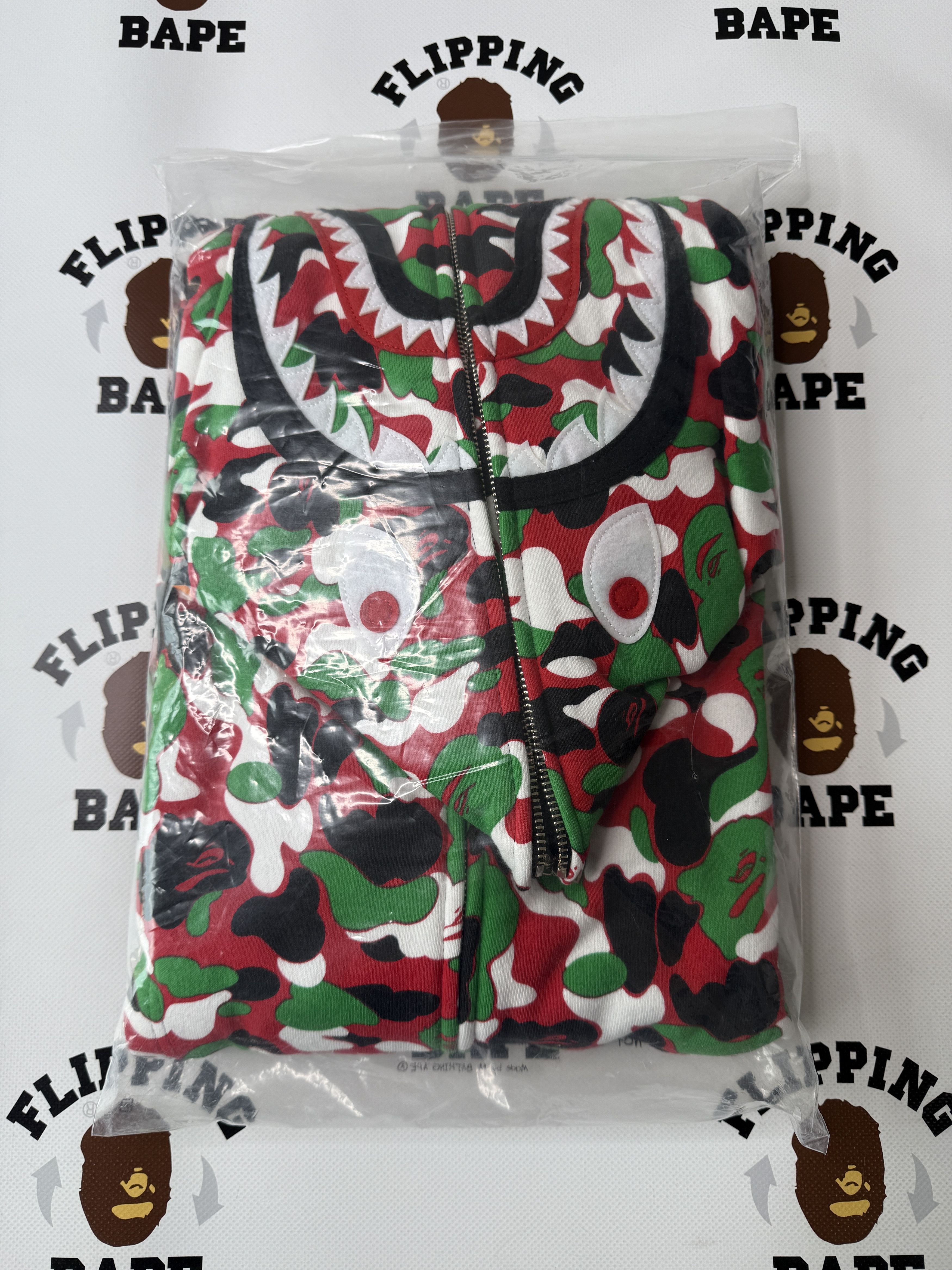 Bape BAPE DUBAI SEPARATE SHARK FULL ZIP HOODIE Size US XL / EU 56 / 4 - 17 Thumbnail